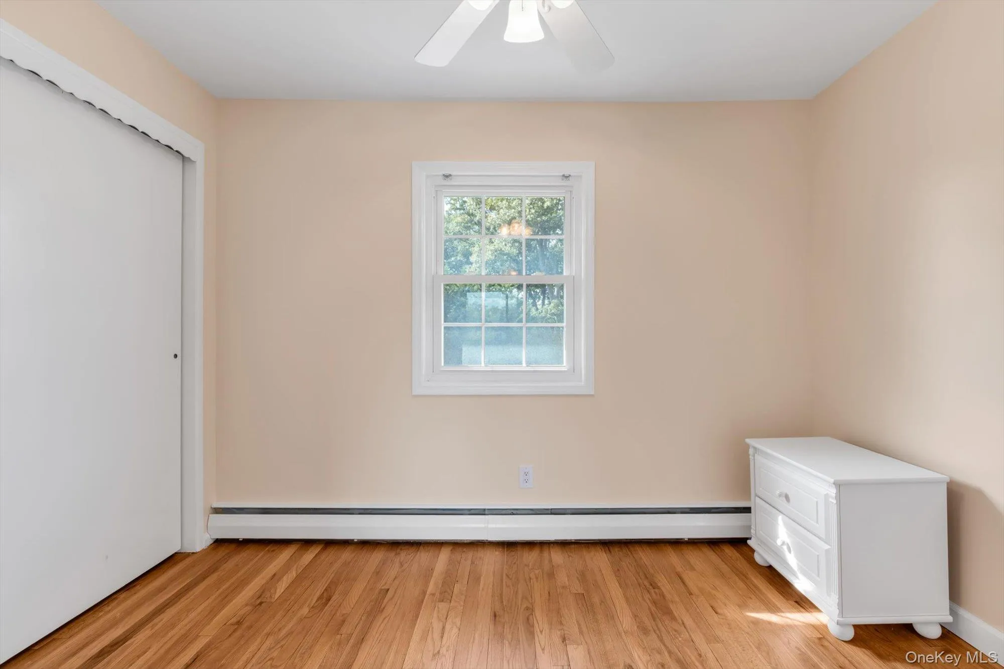 Bedroom or Office Bedroom or Office