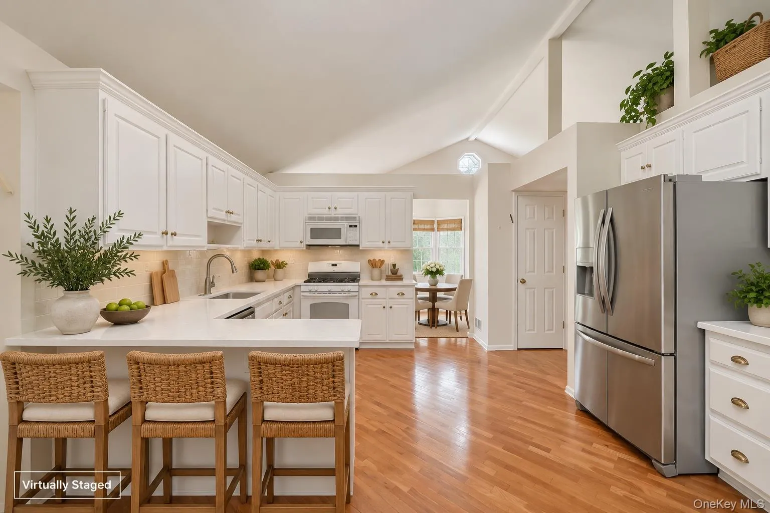 26 Washington Circle, Clarkstown, NY, 3 Bedrooms Bedrooms, 11 Rooms Rooms,2 BathroomsBathrooms,Residential,For Rent,Washington,0,1058361 26 Washington Circle, Clarkstown, NY, 3 Bedrooms Bedrooms, 11 Rooms Rooms,2 BathroomsBathrooms,Residential,For Rent,Washington,0,1058361