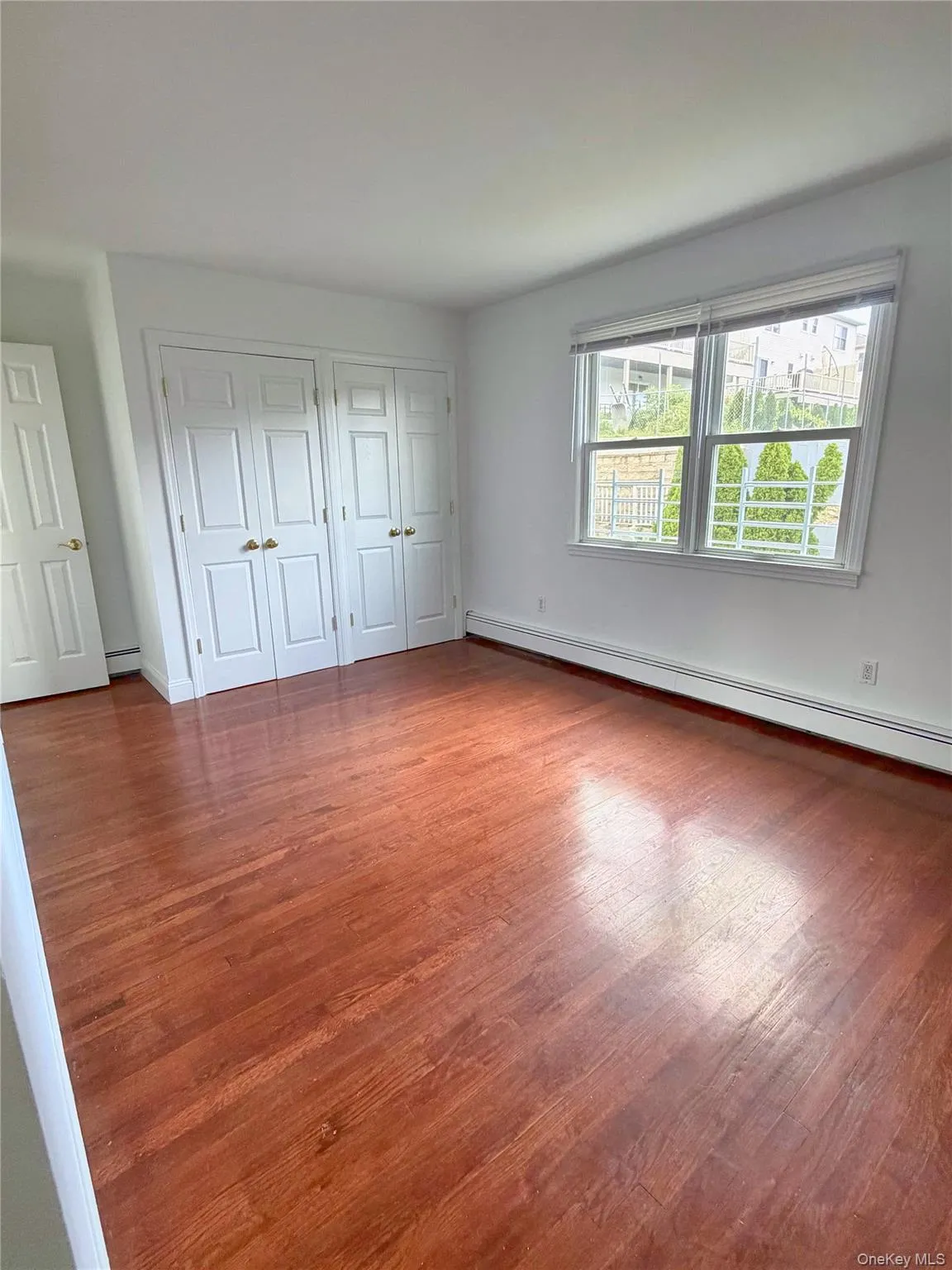 201 Edgewood Avenue, Yonkers, NY, 3 Bedrooms Bedrooms, 5 Rooms Rooms,1 BathroomBathrooms,Residential Lease,For Rent,Edgewood,0,1058370 201 Edgewood Avenue, Yonkers, NY, 3 Bedrooms Bedrooms, 5 Rooms Rooms,1 BathroomBathrooms,Residential Lease,For Rent,Edgewood,0,1058370