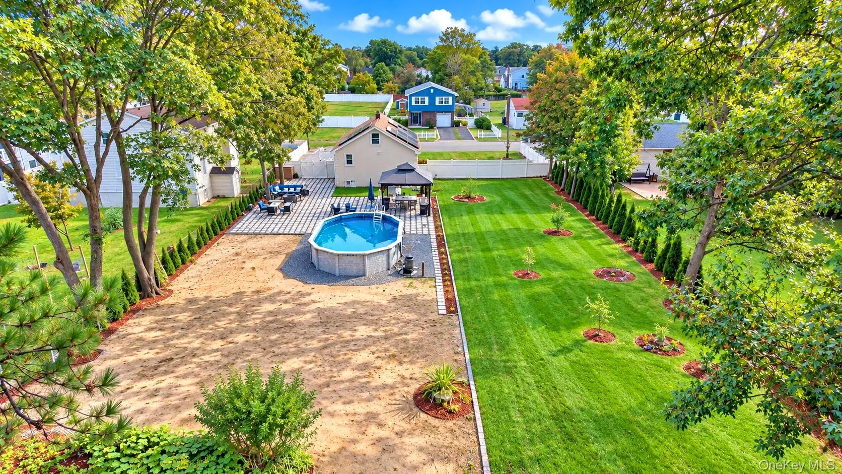 45 Matthews Avenue, West Babylon, NY, 5 Bedrooms Bedrooms, 10 Rooms Rooms,2 BathroomsBathrooms,Residential,For Rent,Matthews,0,1058394 45 Matthews Avenue, West Babylon, NY, 5 Bedrooms Bedrooms, 10 Rooms Rooms,2 BathroomsBathrooms,Residential,For Rent,Matthews,0,1058394