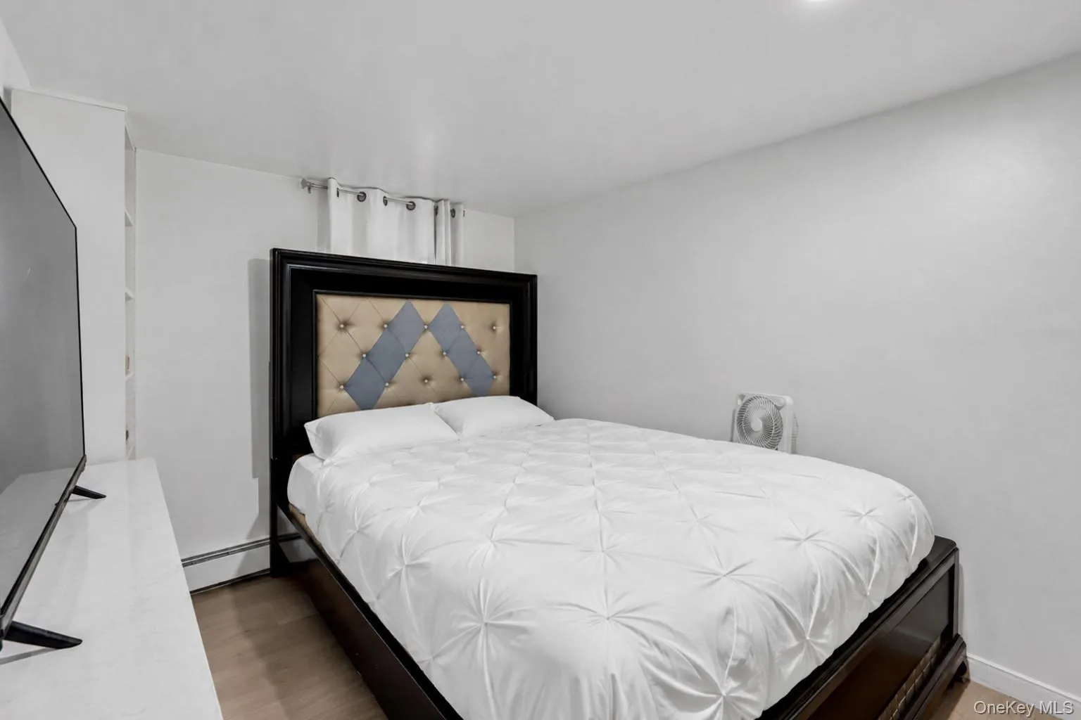 45 Matthews Avenue, West Babylon, NY, 5 Bedrooms Bedrooms, 10 Rooms Rooms,2 BathroomsBathrooms,Residential,For Rent,Matthews,0,1058394 45 Matthews Avenue, West Babylon, NY, 5 Bedrooms Bedrooms, 10 Rooms Rooms,2 BathroomsBathrooms,Residential,For Rent,Matthews,0,1058394