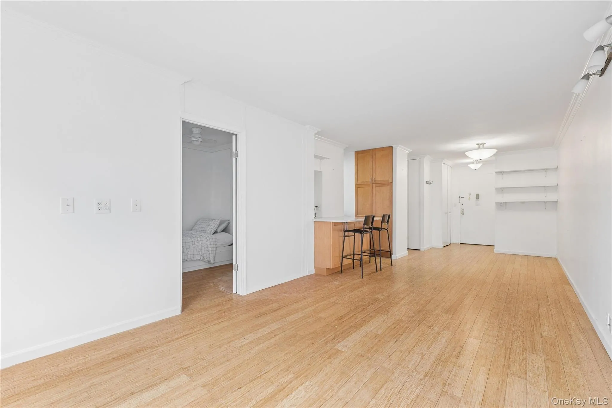 70-25 Yellowstone Boulevard, New York, NY, 2 Bedrooms Bedrooms, 4 Rooms Rooms,1 BathroomBathrooms,Residential,For Rent,Yellowstone,0,1058396 70-25 Yellowstone Boulevard, New York, NY, 2 Bedrooms Bedrooms, 4 Rooms Rooms,1 BathroomBathrooms,Residential,For Rent,Yellowstone,0,1058396