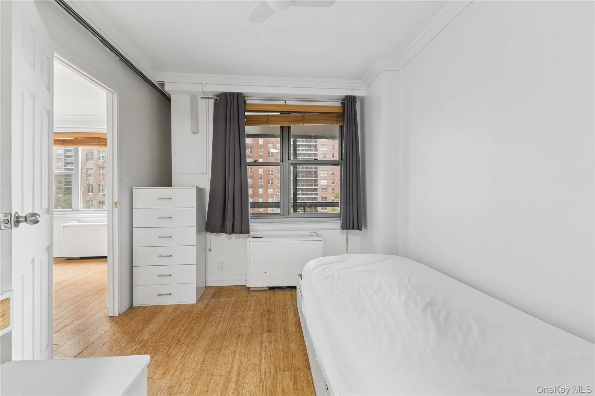 70-25 Yellowstone Boulevard, New York, NY, 2 Bedrooms Bedrooms, 4 Rooms Rooms,1 BathroomBathrooms,Residential,For Rent,Yellowstone,0,1058396 70-25 Yellowstone Boulevard, New York, NY, 2 Bedrooms Bedrooms, 4 Rooms Rooms,1 BathroomBathrooms,Residential,For Rent,Yellowstone,0,1058396
