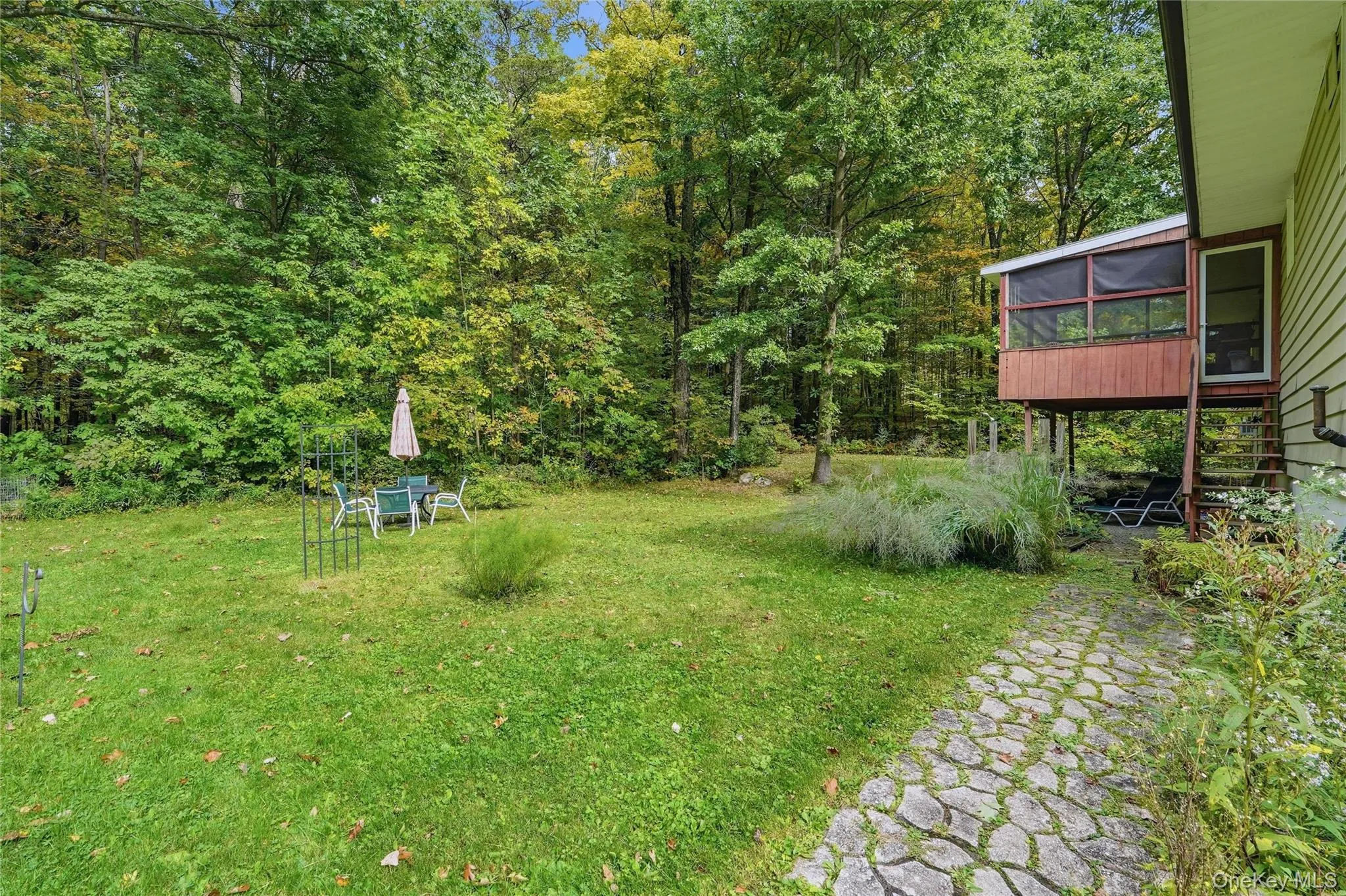 5 Stonehedge Avenue, New Paltz, NY, 3 Bedrooms Bedrooms, 8 Rooms Rooms,1 BathroomBathrooms,Residential,For Rent,Stonehedge,0,1058398 5 Stonehedge Avenue, New Paltz, NY, 3 Bedrooms Bedrooms, 8 Rooms Rooms,1 BathroomBathrooms,Residential,For Rent,Stonehedge,0,1058398