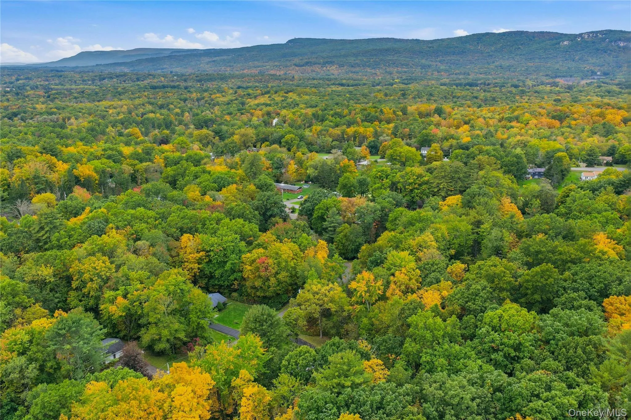 5 Stonehedge Avenue, New Paltz, NY, 3 Bedrooms Bedrooms, 8 Rooms Rooms,1 BathroomBathrooms,Residential,For Rent,Stonehedge,0,1058398 5 Stonehedge Avenue, New Paltz, NY, 3 Bedrooms Bedrooms, 8 Rooms Rooms,1 BathroomBathrooms,Residential,For Rent,Stonehedge,0,1058398