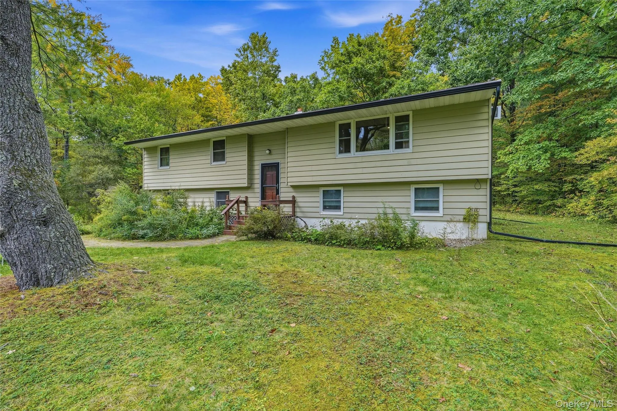 5 Stonehedge Avenue, New Paltz, NY, 3 Bedrooms Bedrooms, 8 Rooms Rooms,1 BathroomBathrooms,Residential,For Rent,Stonehedge,0,1058398 5 Stonehedge Avenue, New Paltz, NY, 3 Bedrooms Bedrooms, 8 Rooms Rooms,1 BathroomBathrooms,Residential,For Rent,Stonehedge,0,1058398