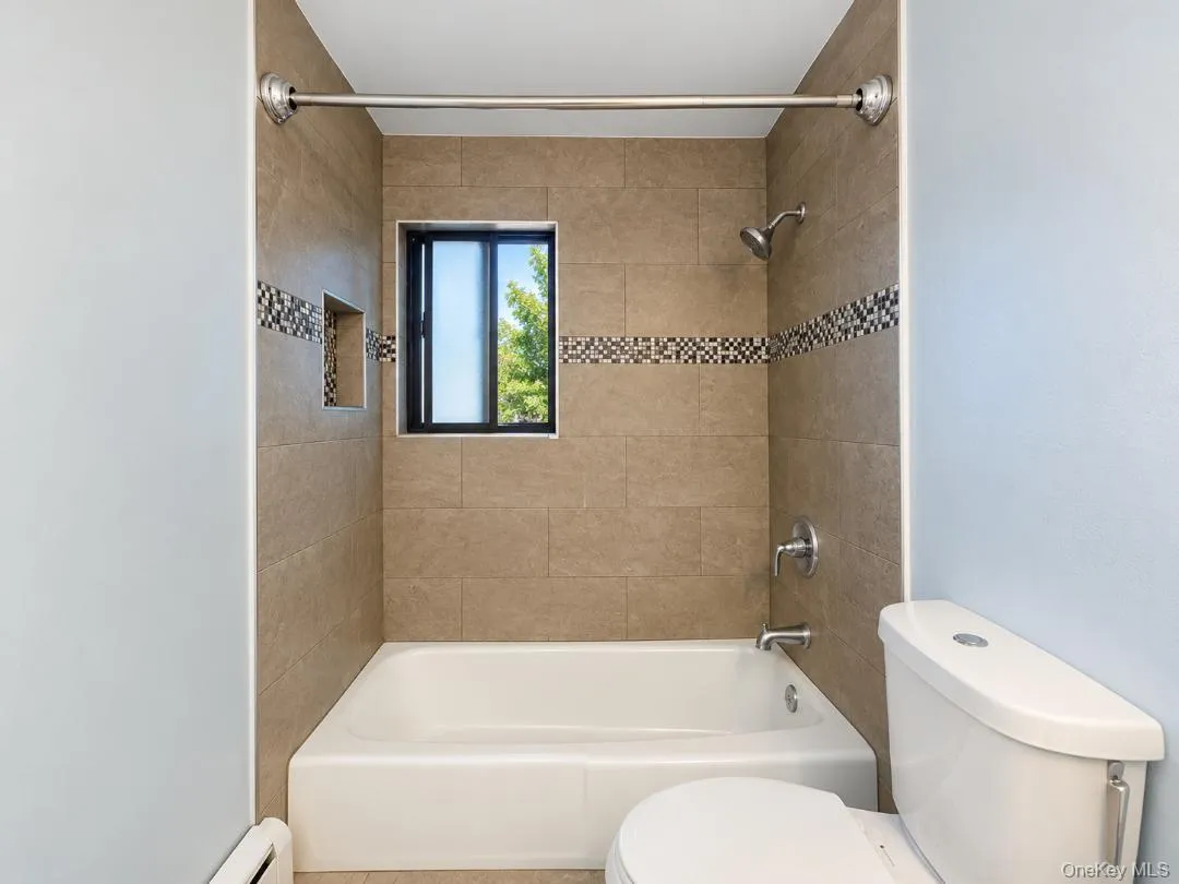2 Fortune Road, Wallkill, NY, 2 Bedroom Bedrooms, 4 Room Rooms,2 BathroomBathrooms,Residential Lease,For Rent,Fortune,0,1058401 2 Fortune Road, Wallkill, NY, 2 Bedroom Bedrooms, 4 Room Rooms,2 BathroomBathrooms,Residential Lease,For Rent,Fortune,0,1058401
