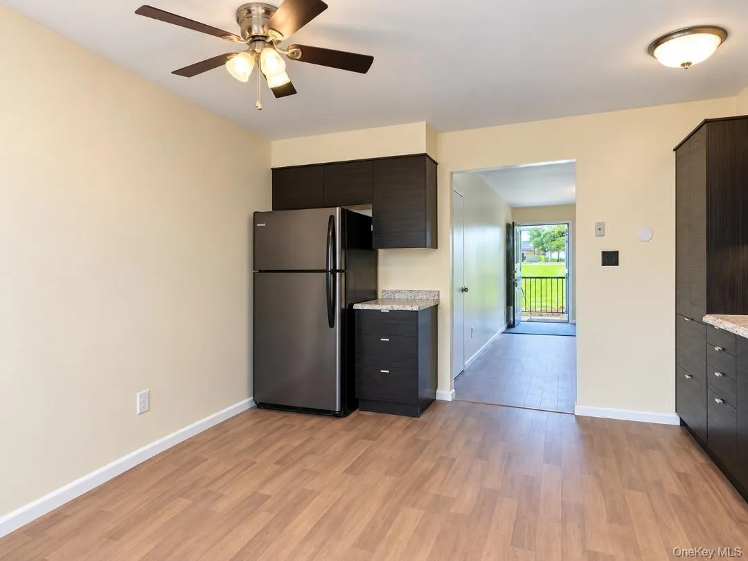 2 Fortune Road, Wallkill, NY, 2 Bedroom Bedrooms, 4 Room Rooms,2 BathroomBathrooms,Residential Lease,For Rent,Fortune,0,1058401 2 Fortune Road, Wallkill, NY, 2 Bedroom Bedrooms, 4 Room Rooms,2 BathroomBathrooms,Residential Lease,For Rent,Fortune,0,1058401