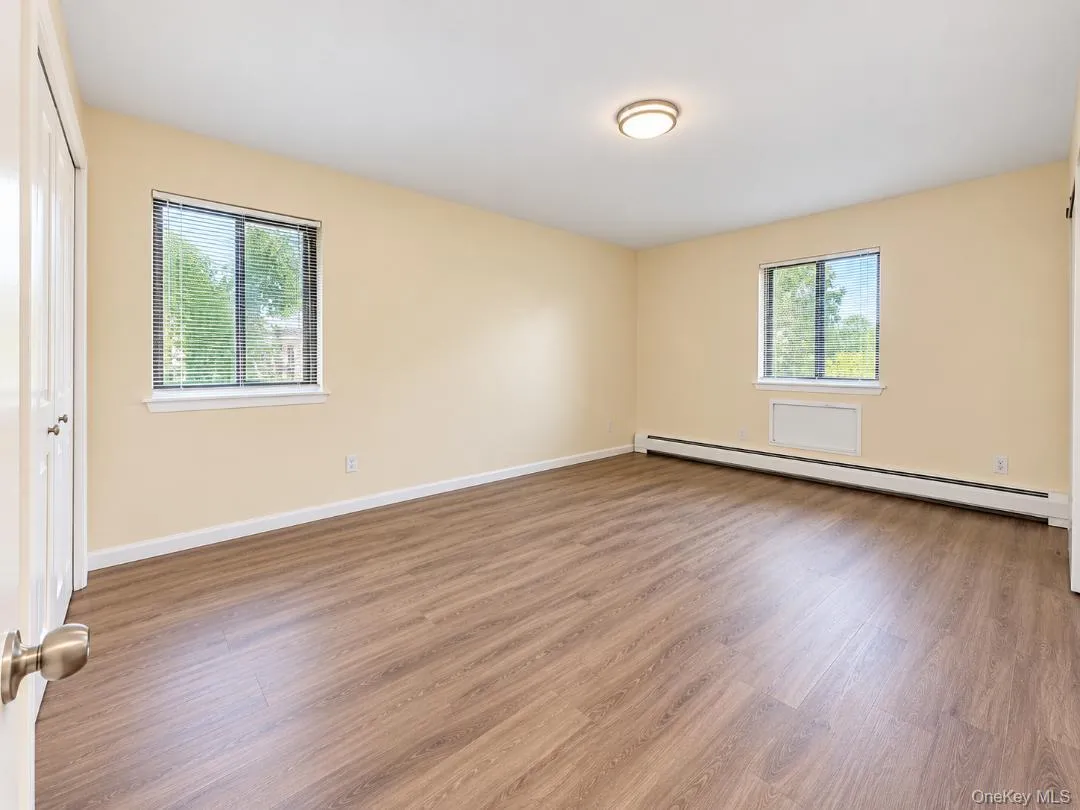 2 Fortune Road, Wallkill, NY, 2 Bedroom Bedrooms, 4 Room Rooms,2 BathroomBathrooms,Residential Lease,For Rent,Fortune,0,1058401 2 Fortune Road, Wallkill, NY, 2 Bedroom Bedrooms, 4 Room Rooms,2 BathroomBathrooms,Residential Lease,For Rent,Fortune,0,1058401