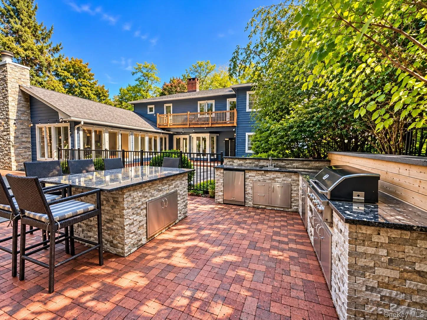 Outdoor kitchen - virtually enhanced Outdoor kitchen - virtually enhanced