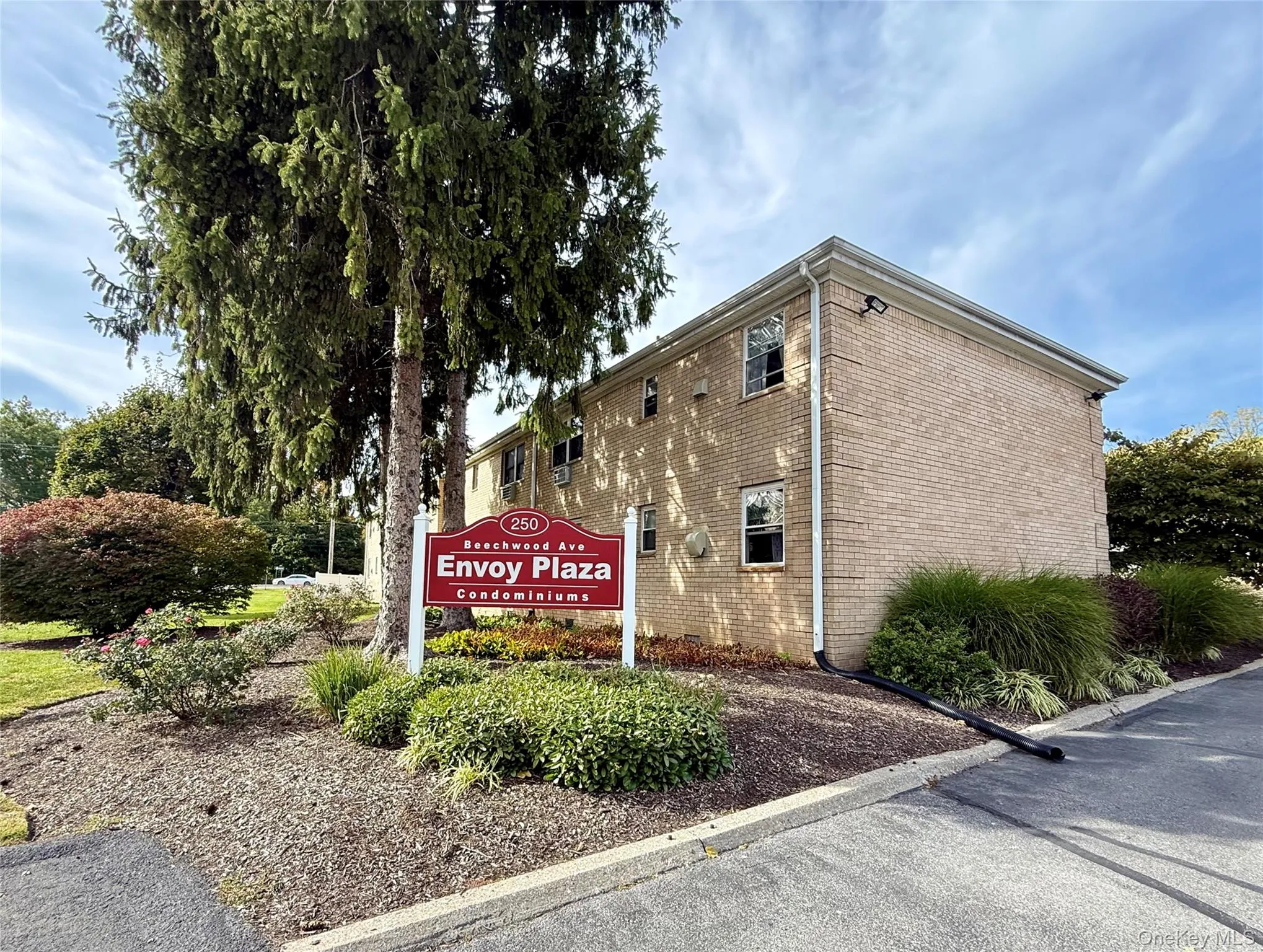 250 Beechwood Avenue, Poughkeepsie (town), NY , With , 2 Bedroom , and , 5 Room , 1 Bathroom , For , Residential Lease , For Rent , 1058406 , MLSID,1058406 250 Beechwood Avenue, Poughkeepsie (town), NY , With , 2 Bedroom , and , 5 Room , 1 Bathroom , For , Residential Lease , For Rent , 1058406 , MLSID,1058406