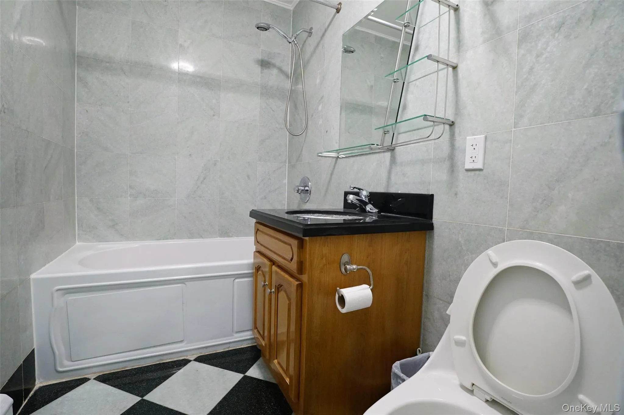 52-11 Seabury Street, New York, NY, 2 Bedroom Bedrooms, 4 Room Rooms,1 BathroomBathrooms,Residential Lease,For Rent,Seabury,0,1058411 52-11 Seabury Street, New York, NY, 2 Bedroom Bedrooms, 4 Room Rooms,1 BathroomBathrooms,Residential Lease,For Rent,Seabury,0,1058411