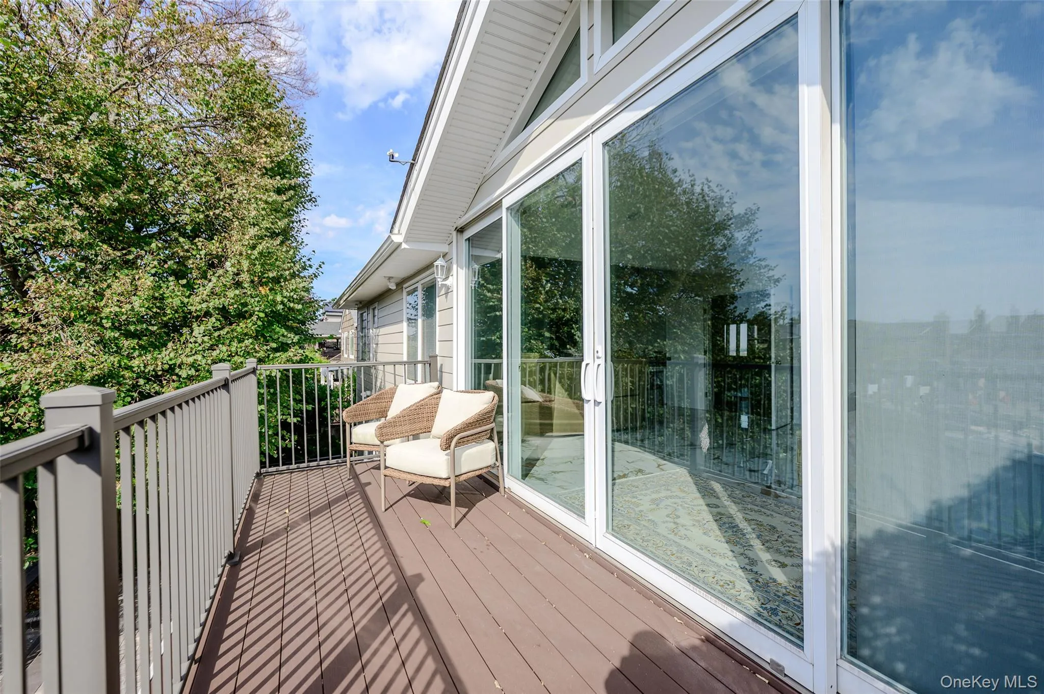 Deck of Primary Deck of Primary