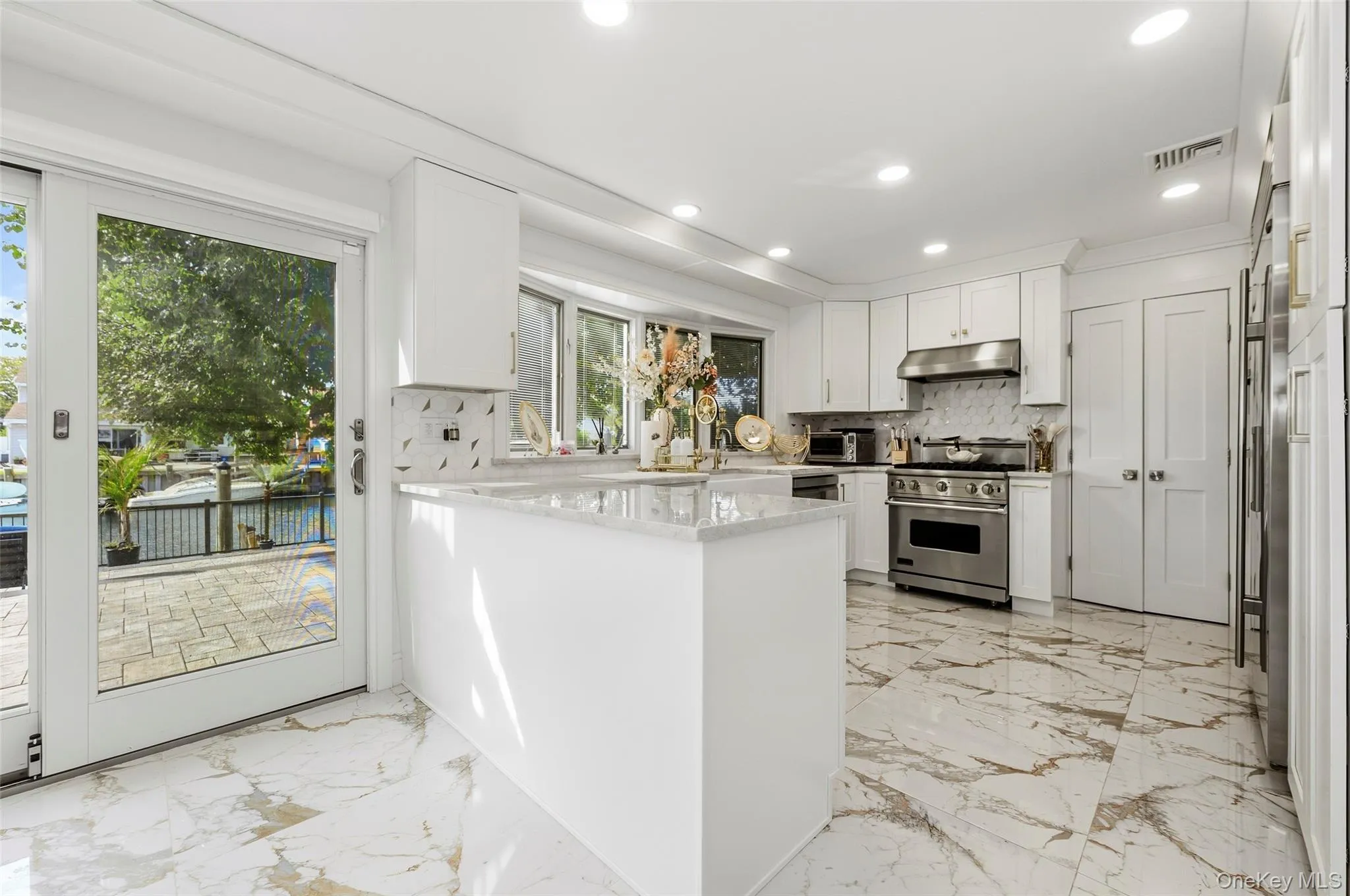 167 Lagoon Drive, Hempstead, NY, 6 Bedrooms Bedrooms, 10 Rooms Rooms,3 BathroomsBathrooms,Residential,For Rent,Lagoon,0,1058413 167 Lagoon Drive, Hempstead, NY, 6 Bedrooms Bedrooms, 10 Rooms Rooms,3 BathroomsBathrooms,Residential,For Rent,Lagoon,0,1058413
