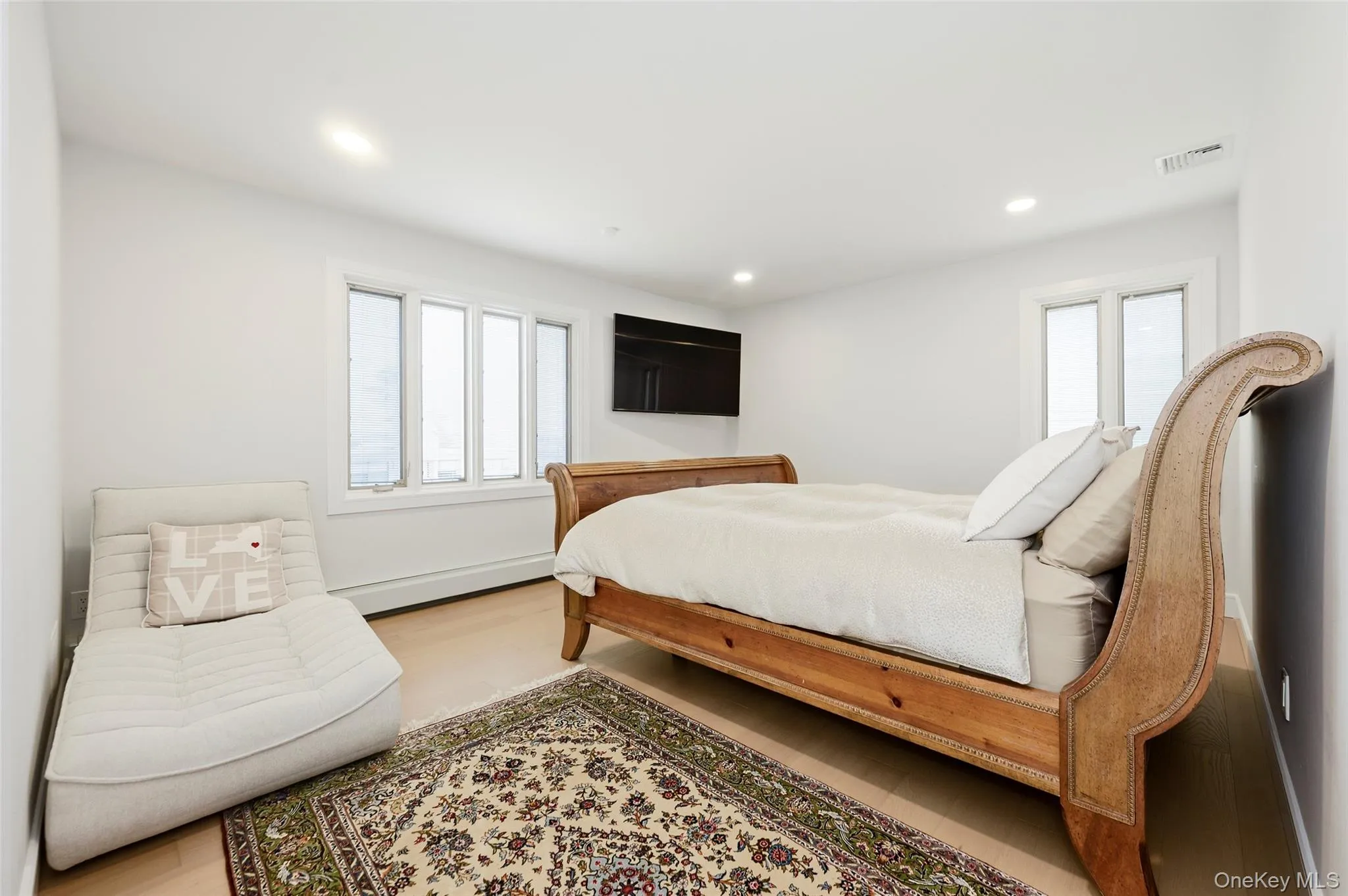 Bedroom 6 Bedroom 6
