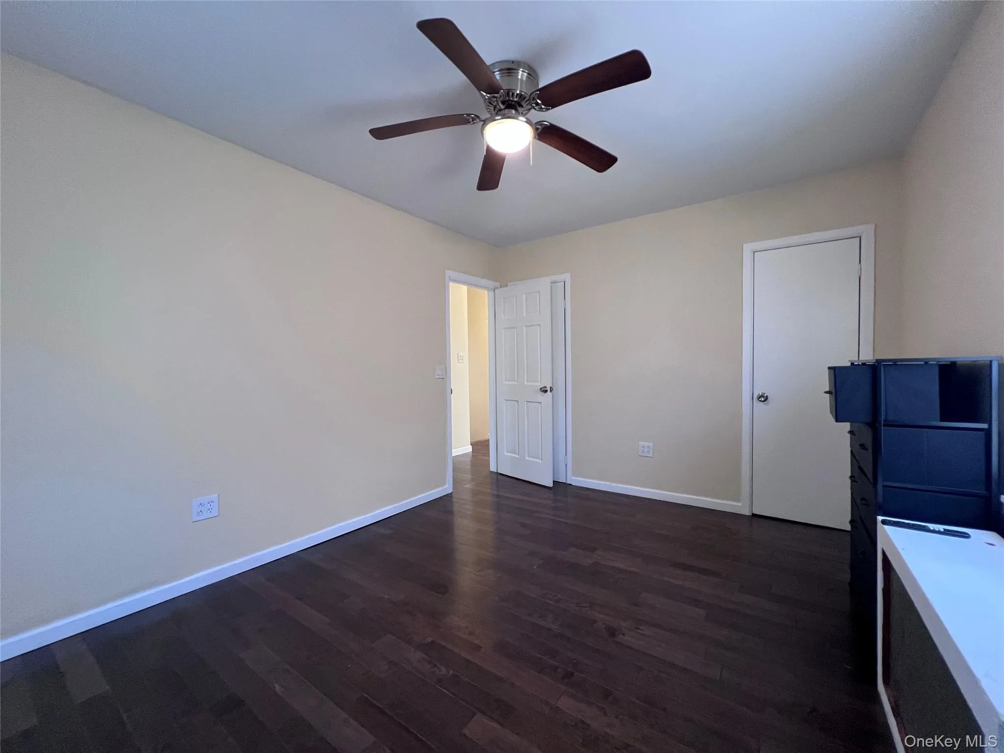 13018 228th Street, New York, NY, 3 Bedroom Bedrooms, 6 Room Rooms,1 BathroomBathrooms,Residential Lease,For Rent,228th,0,1058415 13018 228th Street, New York, NY, 3 Bedroom Bedrooms, 6 Room Rooms,1 BathroomBathrooms,Residential Lease,For Rent,228th,0,1058415