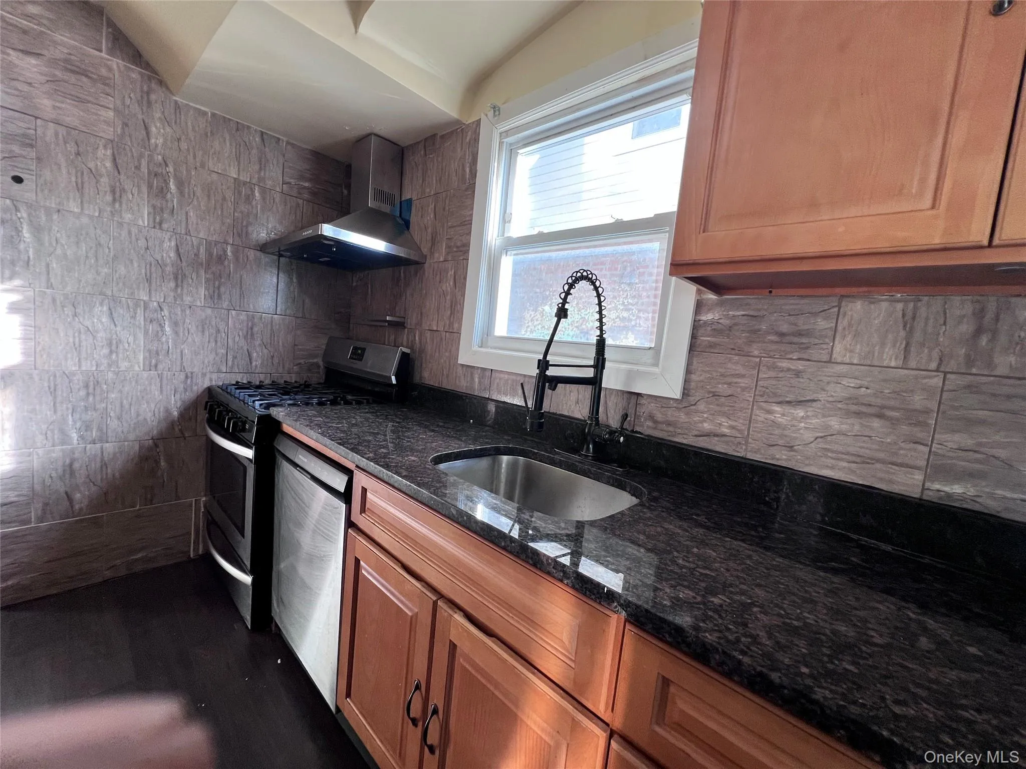 13018 228th Street, New York, NY, 3 Bedroom Bedrooms, 6 Room Rooms,1 BathroomBathrooms,Residential Lease,For Rent,228th,0,1058415 13018 228th Street, New York, NY, 3 Bedroom Bedrooms, 6 Room Rooms,1 BathroomBathrooms,Residential Lease,For Rent,228th,0,1058415
