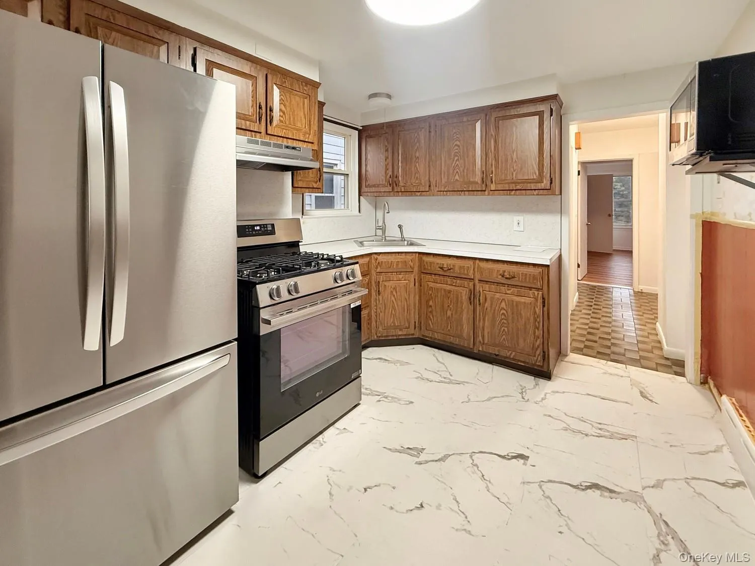 104 Waring Place, Yonkers, NY, 3 Bedroom Bedrooms, 8 Room Rooms,1 BathroomBathrooms,Residential Lease,For Rent,Waring,0,1058416 104 Waring Place, Yonkers, NY, 3 Bedroom Bedrooms, 8 Room Rooms,1 BathroomBathrooms,Residential Lease,For Rent,Waring,0,1058416