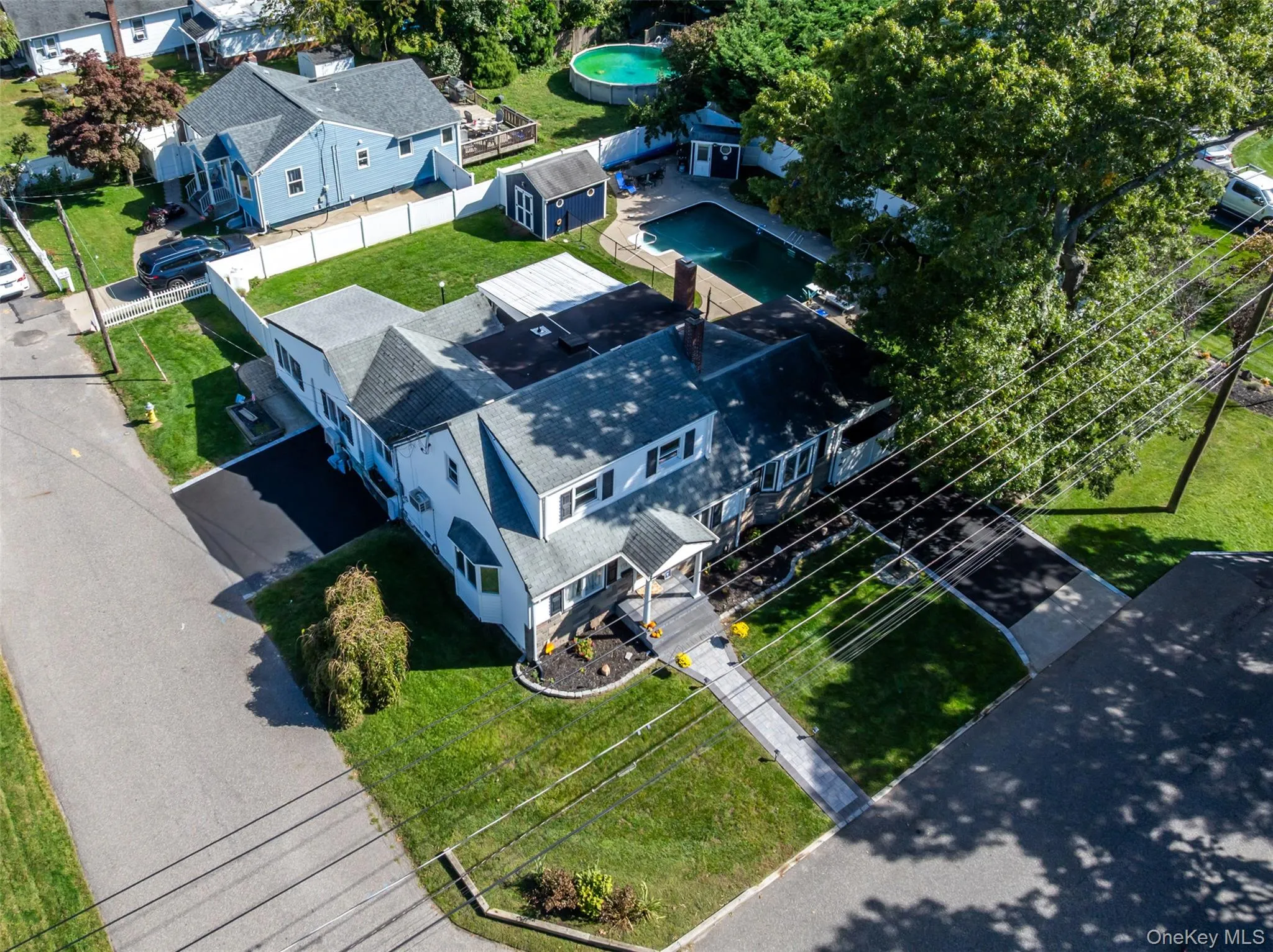 125 Carroll Avenue, Brookhaven, NY, 4 Bedrooms Bedrooms, 10 Rooms Rooms,2 BathroomsBathrooms,Residential,For Rent,Carroll,0,1058418 125 Carroll Avenue, Brookhaven, NY, 4 Bedrooms Bedrooms, 10 Rooms Rooms,2 BathroomsBathrooms,Residential,For Rent,Carroll,0,1058418