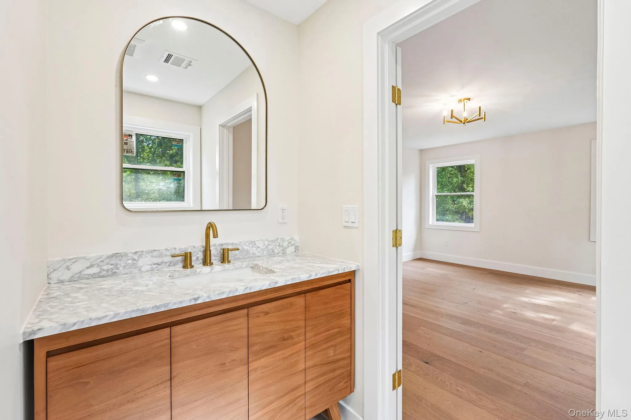 71 Gilchrest Road, Clarkstown, NY, 5 Bedrooms Bedrooms, 10 Rooms Rooms,4 BathroomsBathrooms,Residential,For Rent,Gilchrest,0,1058422 71 Gilchrest Road, Clarkstown, NY, 5 Bedrooms Bedrooms, 10 Rooms Rooms,4 BathroomsBathrooms,Residential,For Rent,Gilchrest,0,1058422