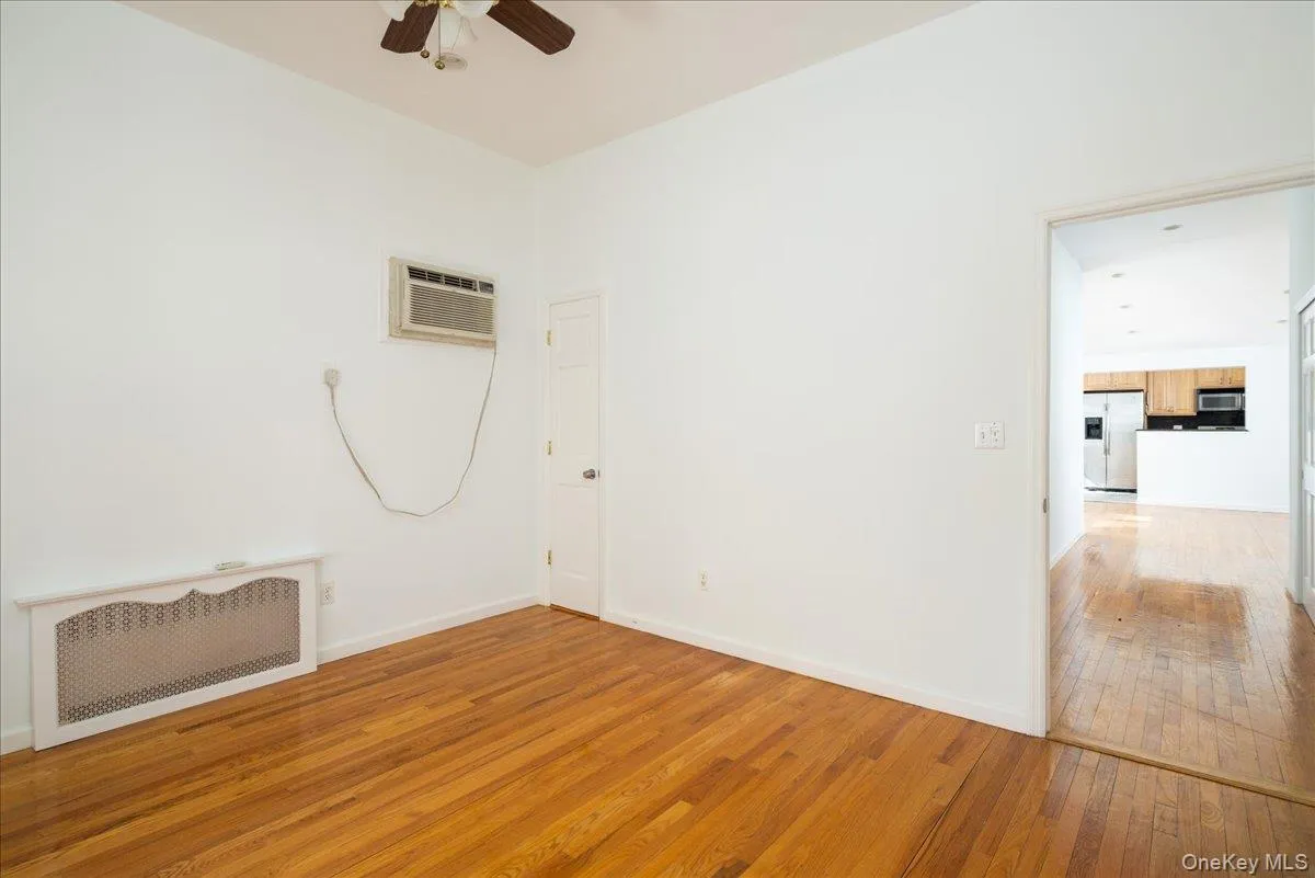 14811 10th Avenue, New York, NY, 4 Bedrooms Bedrooms, 10 Rooms Rooms,3 BathroomsBathrooms,Residential,For Rent,10th,0,1058424 14811 10th Avenue, New York, NY, 4 Bedrooms Bedrooms, 10 Rooms Rooms,3 BathroomsBathrooms,Residential,For Rent,10th,0,1058424