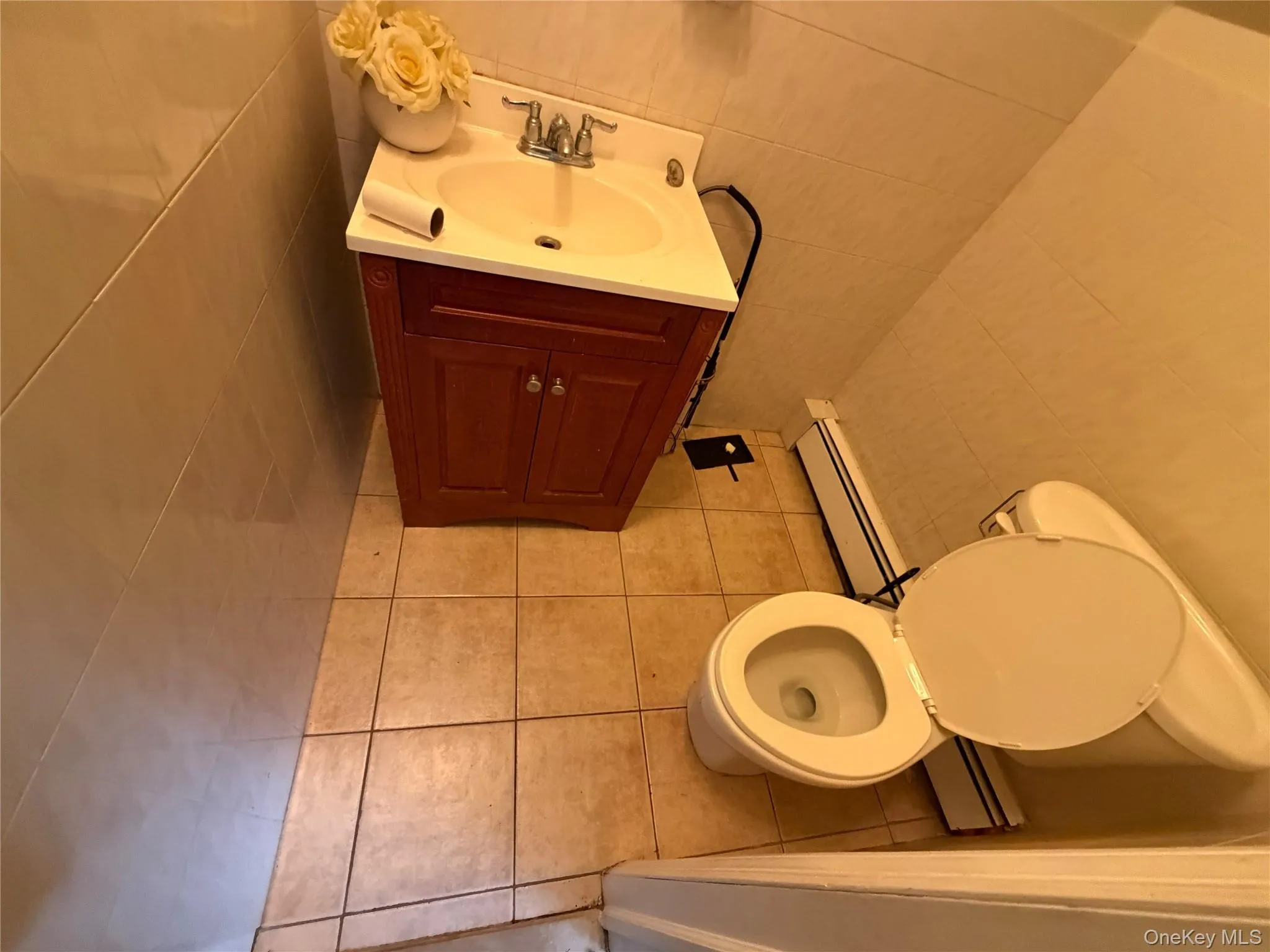 953 Washington Street, Hempstead, NY, 3 Bedroom Bedrooms, 1 Room Rooms,2 BathroomBathrooms,Residential Lease,For Rent,Washington,0,1058438 953 Washington Street, Hempstead, NY, 3 Bedroom Bedrooms, 1 Room Rooms,2 BathroomBathrooms,Residential Lease,For Rent,Washington,0,1058438