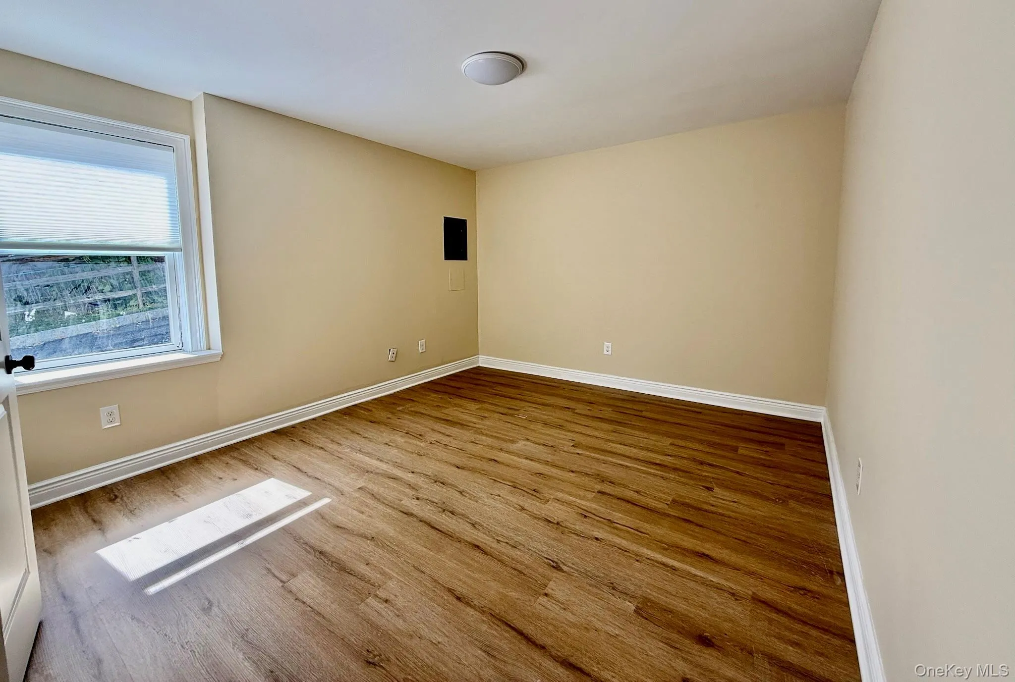 61 South, Warwick (town), NY, 2 Bedroom Bedrooms, 4 Room Rooms,1 BathroomBathrooms,Residential Lease,For Rent,South,0,1058452 61 South, Warwick (town), NY, 2 Bedroom Bedrooms, 4 Room Rooms,1 BathroomBathrooms,Residential Lease,For Rent,South,0,1058452