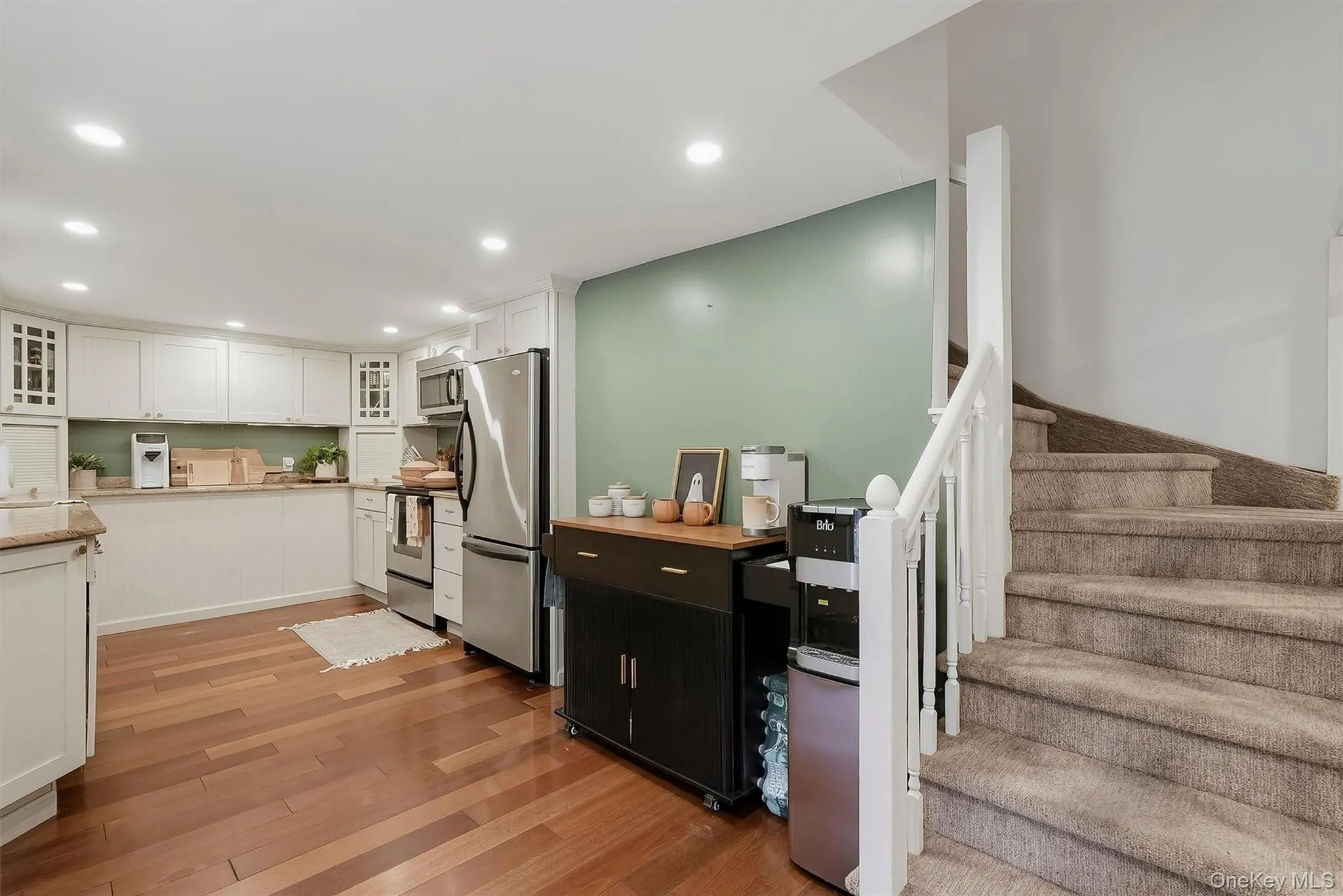 164 Woodland Avenue, Orangetown, NY, 4 Bedrooms Bedrooms, 10 Rooms Rooms,2 BathroomsBathrooms,Residential,For Rent,Woodland,0,1058454 164 Woodland Avenue, Orangetown, NY, 4 Bedrooms Bedrooms, 10 Rooms Rooms,2 BathroomsBathrooms,Residential,For Rent,Woodland,0,1058454