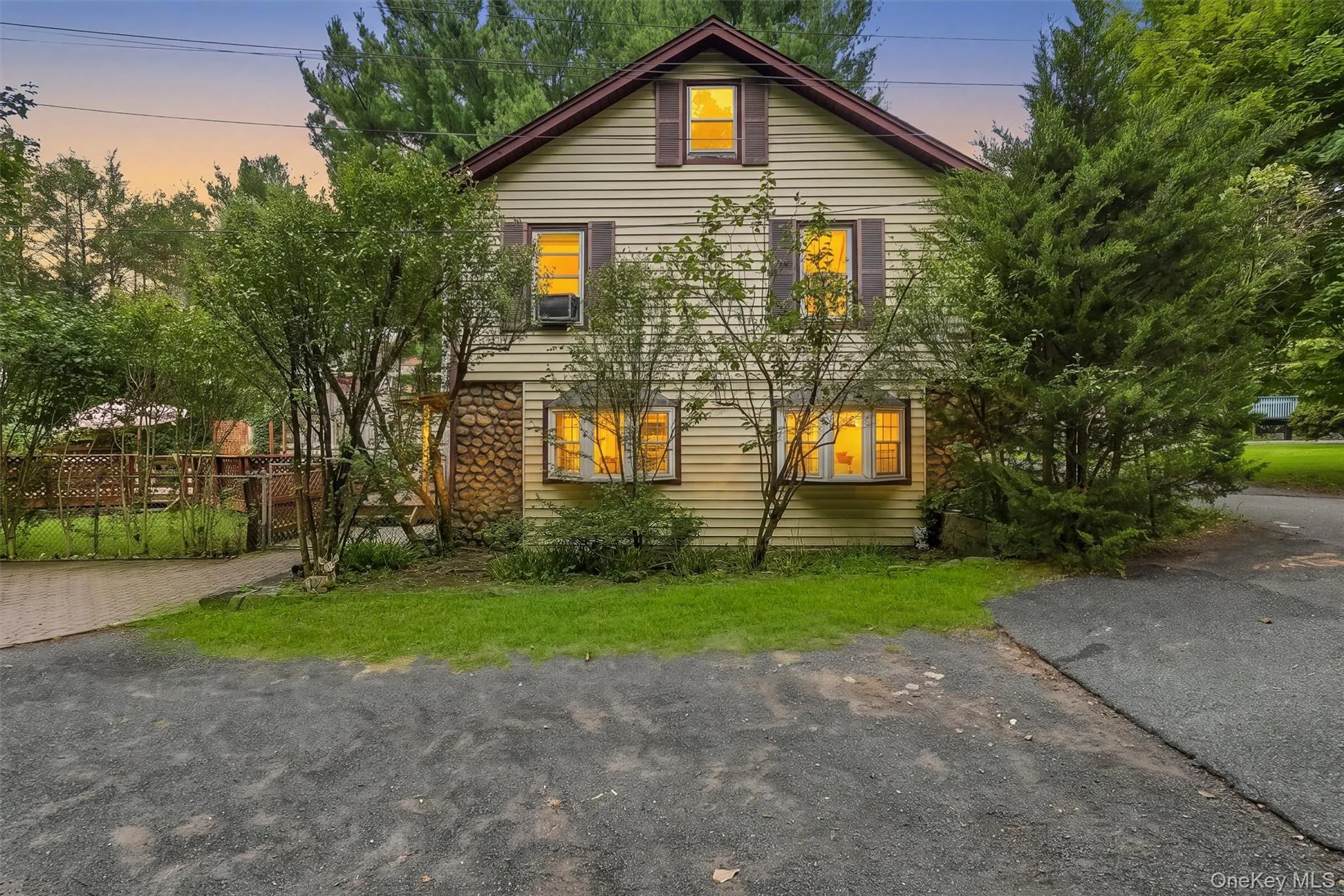164 Woodland Avenue, Orangetown, NY, 4 Bedrooms Bedrooms, 10 Rooms Rooms,2 BathroomsBathrooms,Residential,For Rent,Woodland,0,1058454 164 Woodland Avenue, Orangetown, NY, 4 Bedrooms Bedrooms, 10 Rooms Rooms,2 BathroomsBathrooms,Residential,For Rent,Woodland,0,1058454