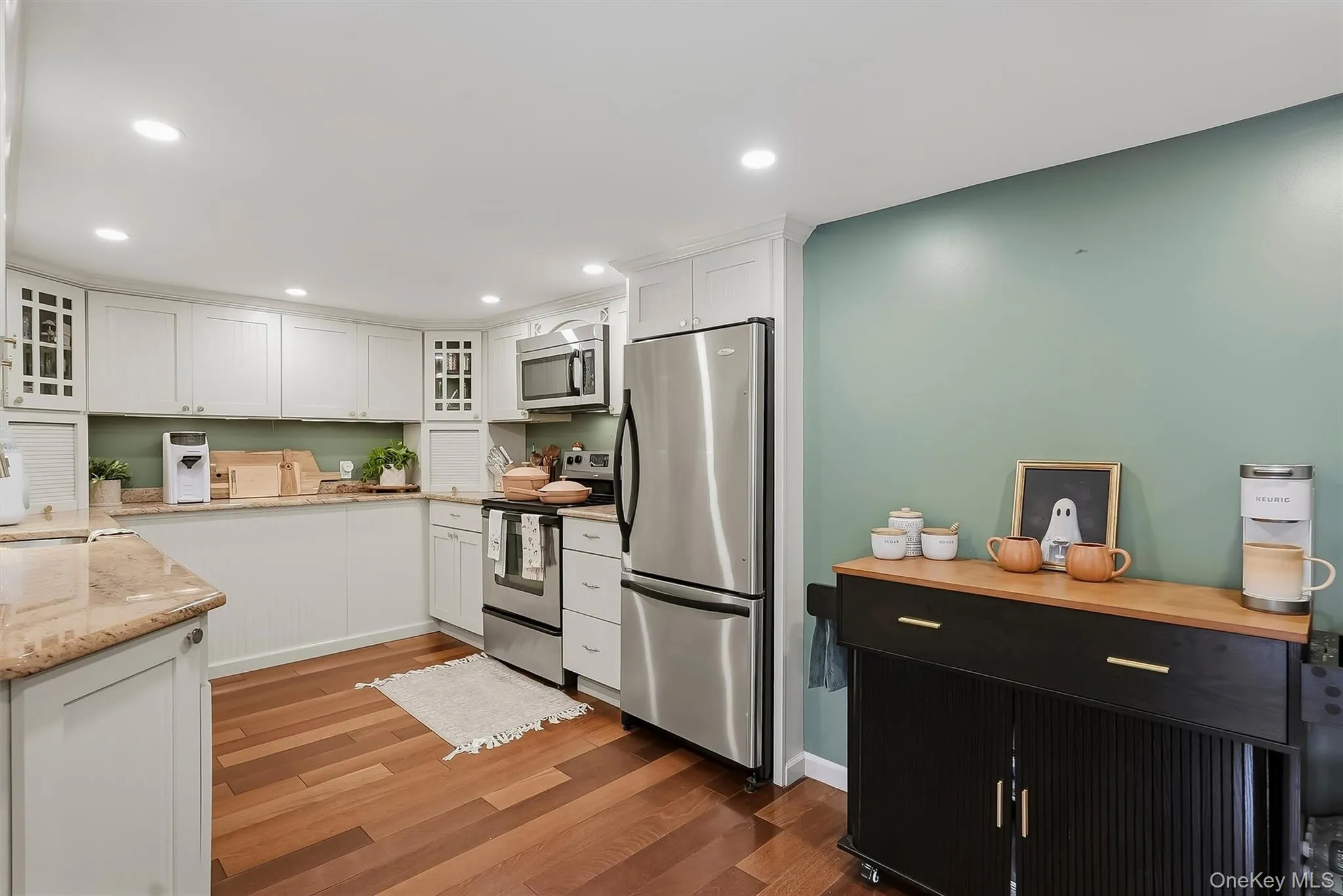 164 Woodland Avenue, Orangetown, NY, 4 Bedrooms Bedrooms, 10 Rooms Rooms,2 BathroomsBathrooms,Residential,For Rent,Woodland,0,1058454 164 Woodland Avenue, Orangetown, NY, 4 Bedrooms Bedrooms, 10 Rooms Rooms,2 BathroomsBathrooms,Residential,For Rent,Woodland,0,1058454