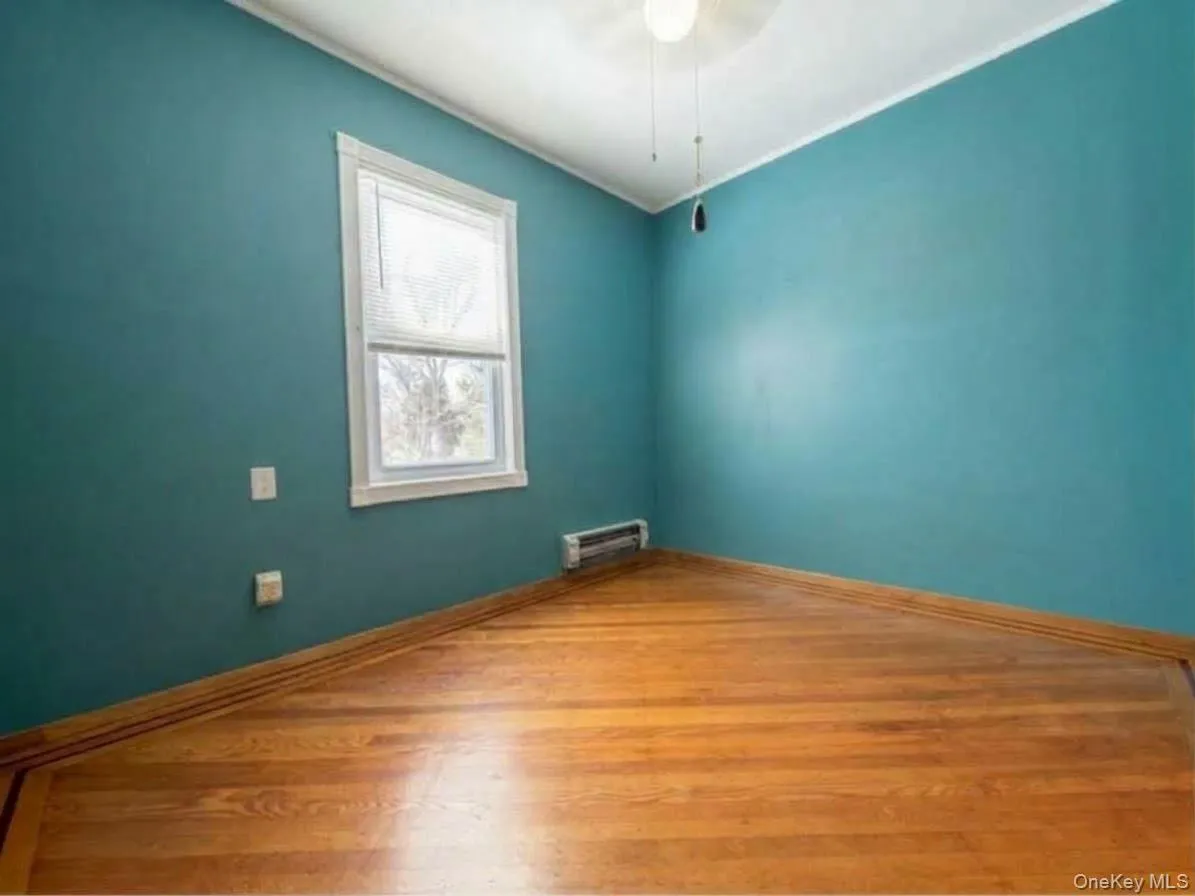 75-35 60th Place, New York, NY, 3 Bedrooms Bedrooms, 7 Rooms Rooms,2 BathroomsBathrooms,Residential,For Rent,60th,0,1058464 75-35 60th Place, New York, NY, 3 Bedrooms Bedrooms, 7 Rooms Rooms,2 BathroomsBathrooms,Residential,For Rent,60th,0,1058464