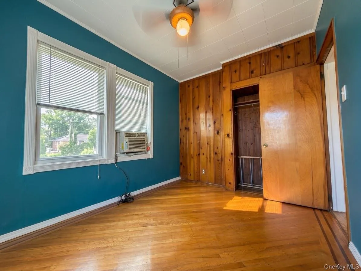 75-35 60th Place, New York, NY, 3 Bedrooms Bedrooms, 7 Rooms Rooms,2 BathroomsBathrooms,Residential,For Rent,60th,0,1058464 75-35 60th Place, New York, NY, 3 Bedrooms Bedrooms, 7 Rooms Rooms,2 BathroomsBathrooms,Residential,For Rent,60th,0,1058464