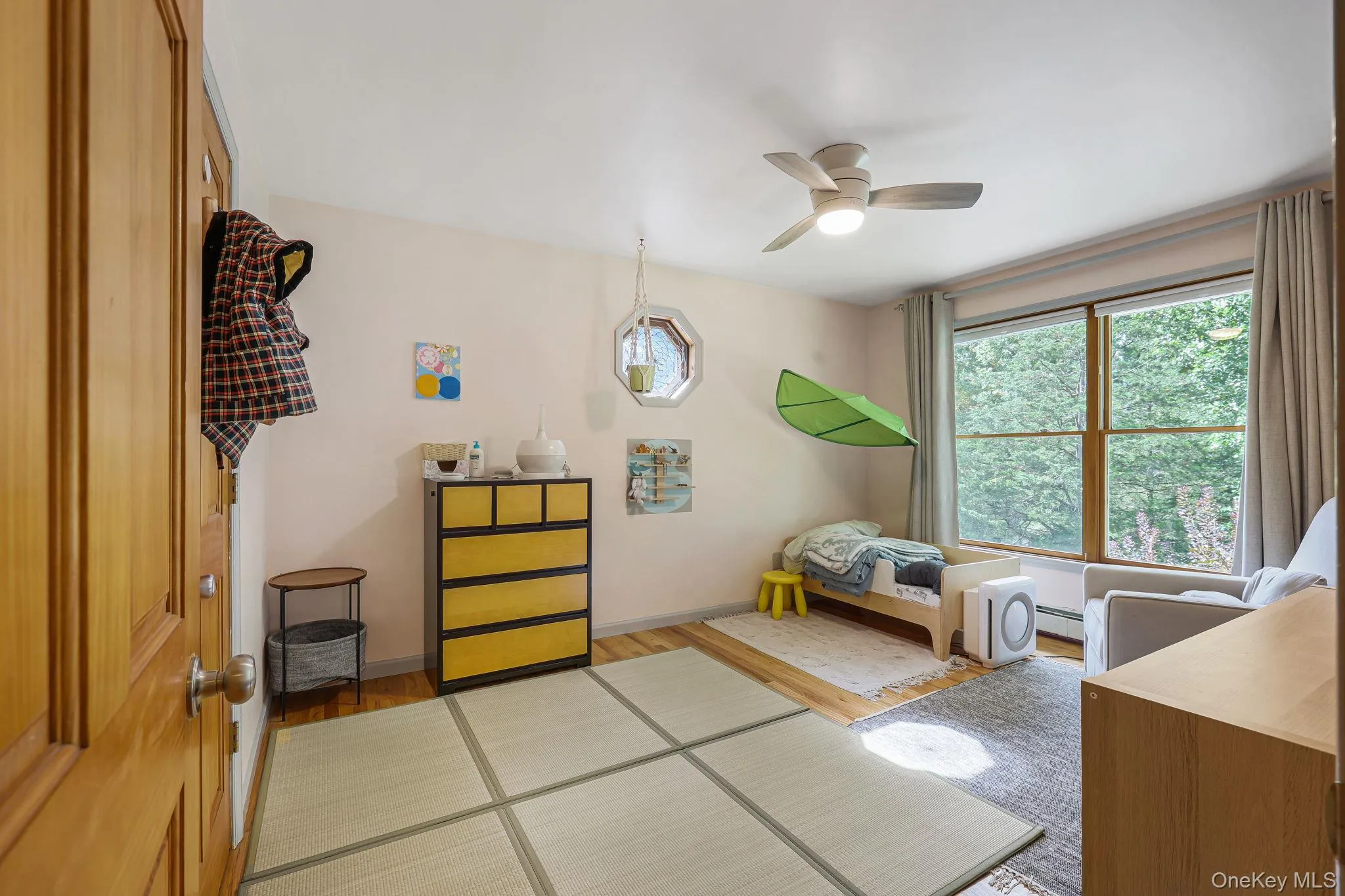 47 Points Of View, Warwick (town), NY, 3 Bedrooms Bedrooms, 10 Rooms Rooms,3 BathroomsBathrooms,Residential,For Rent,Points Of,0,1058469 47 Points Of View, Warwick (town), NY, 3 Bedrooms Bedrooms, 10 Rooms Rooms,3 BathroomsBathrooms,Residential,For Rent,Points Of,0,1058469
