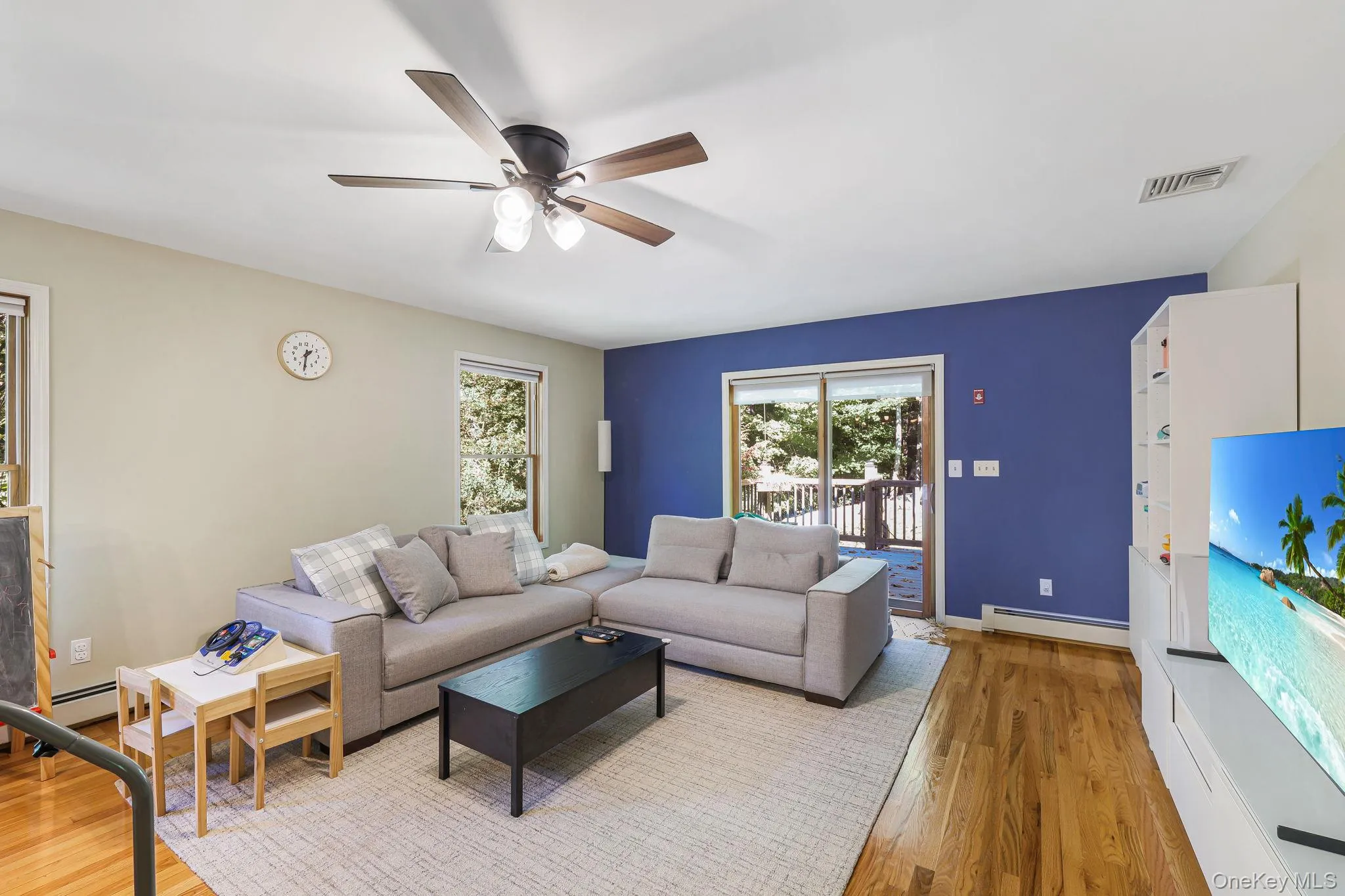 47 Points Of View, Warwick (town), NY, 3 Bedrooms Bedrooms, 10 Rooms Rooms,3 BathroomsBathrooms,Residential,For Rent,Points Of,0,1058469 47 Points Of View, Warwick (town), NY, 3 Bedrooms Bedrooms, 10 Rooms Rooms,3 BathroomsBathrooms,Residential,For Rent,Points Of,0,1058469