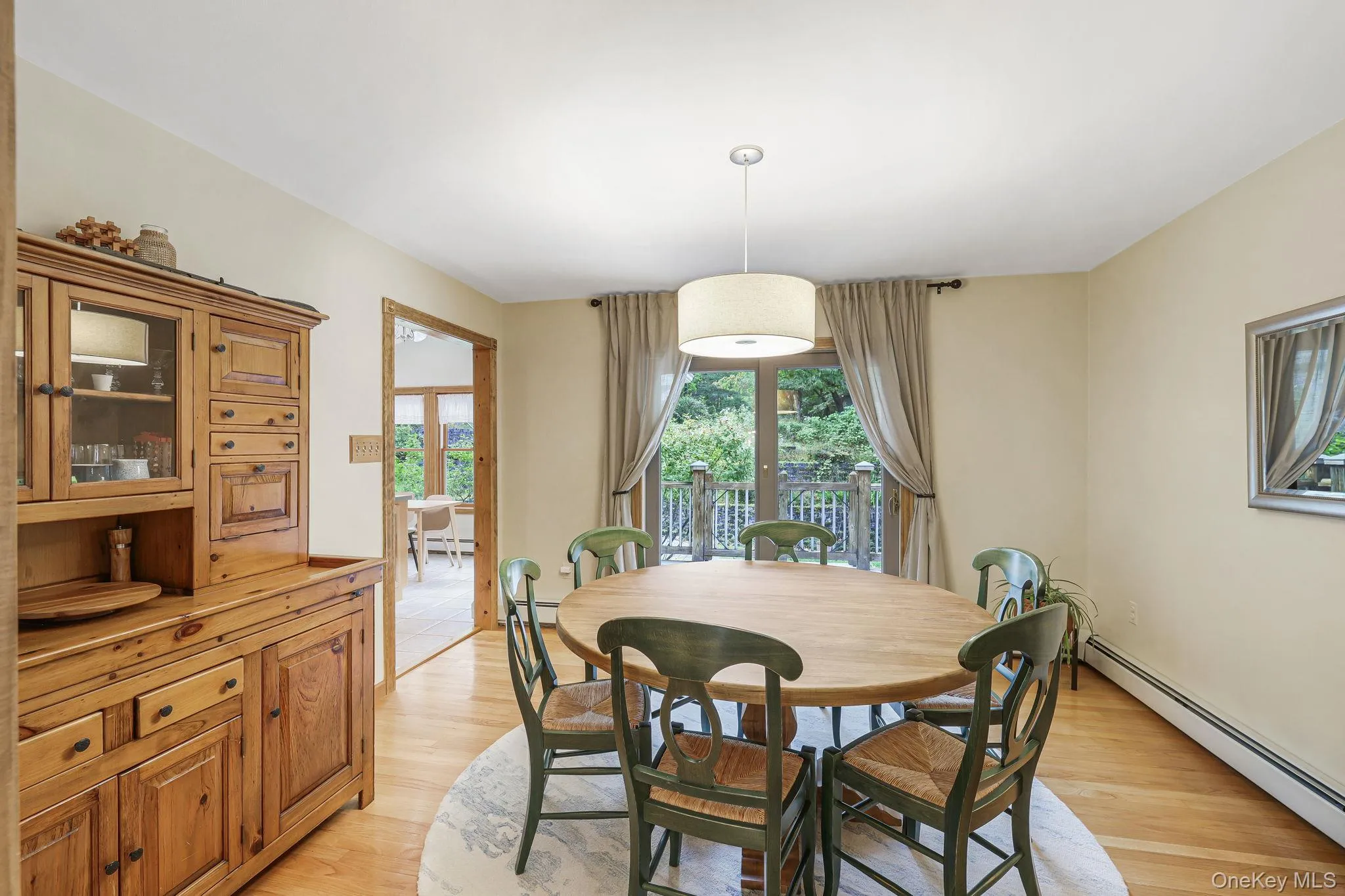 47 Points Of View, Warwick (town), NY, 3 Bedrooms Bedrooms, 10 Rooms Rooms,3 BathroomsBathrooms,Residential,For Rent,Points Of,0,1058469 47 Points Of View, Warwick (town), NY, 3 Bedrooms Bedrooms, 10 Rooms Rooms,3 BathroomsBathrooms,Residential,For Rent,Points Of,0,1058469