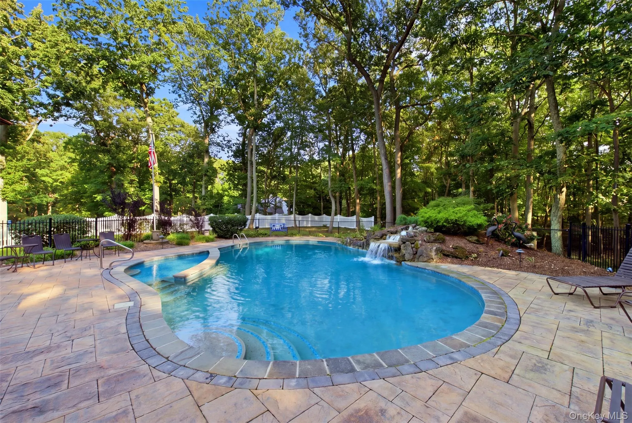 Pool has new coping and walkways have been re-done Pool has new coping and walkways have been re-done