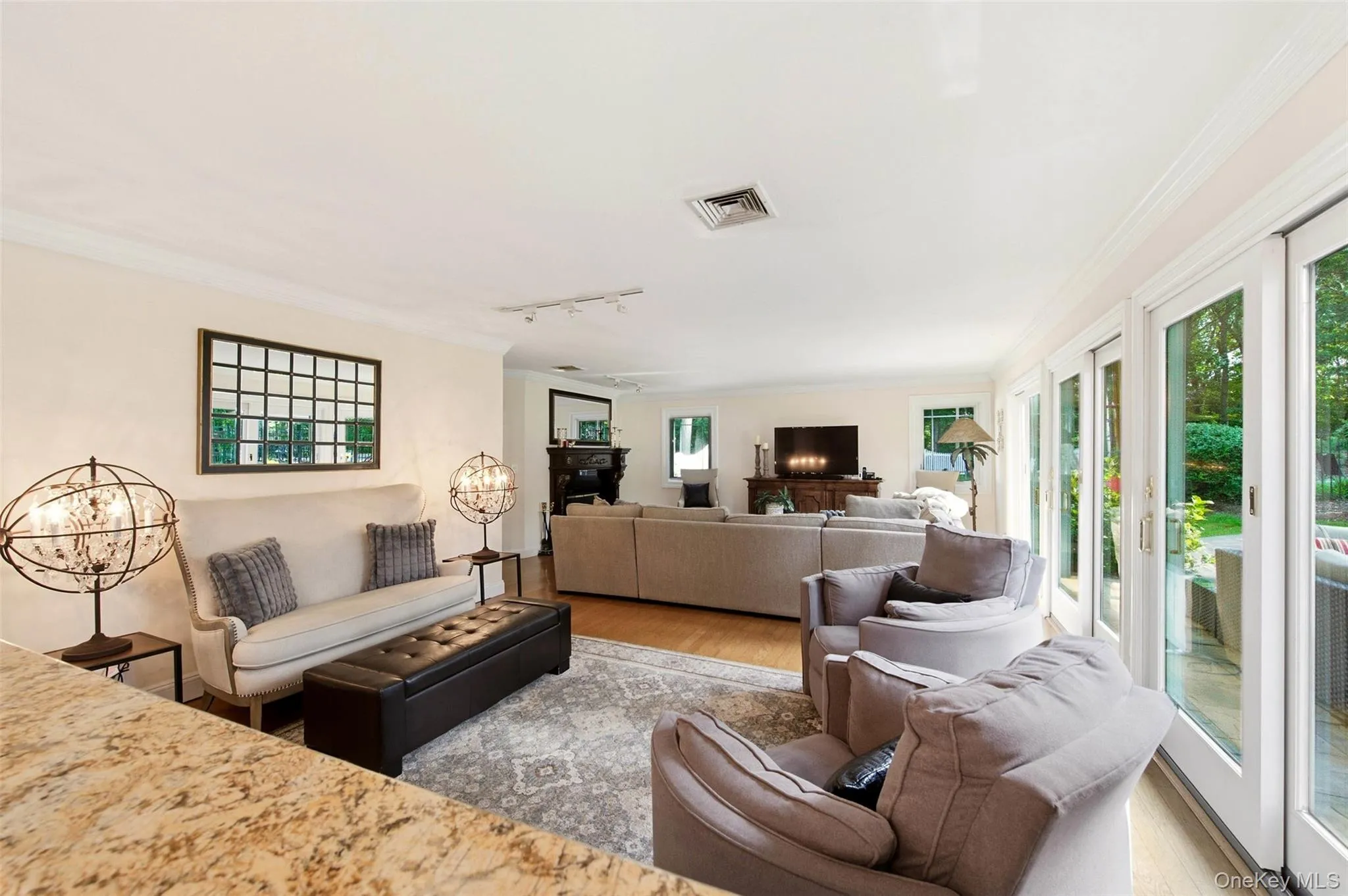 2 White Cap Court, Huntington, NY, 6 Bedrooms Bedrooms, 10 Rooms Rooms,2 BathroomsBathrooms,Residential,For Rent,White Cap,0,1058471 2 White Cap Court, Huntington, NY, 6 Bedrooms Bedrooms, 10 Rooms Rooms,2 BathroomsBathrooms,Residential,For Rent,White Cap,0,1058471