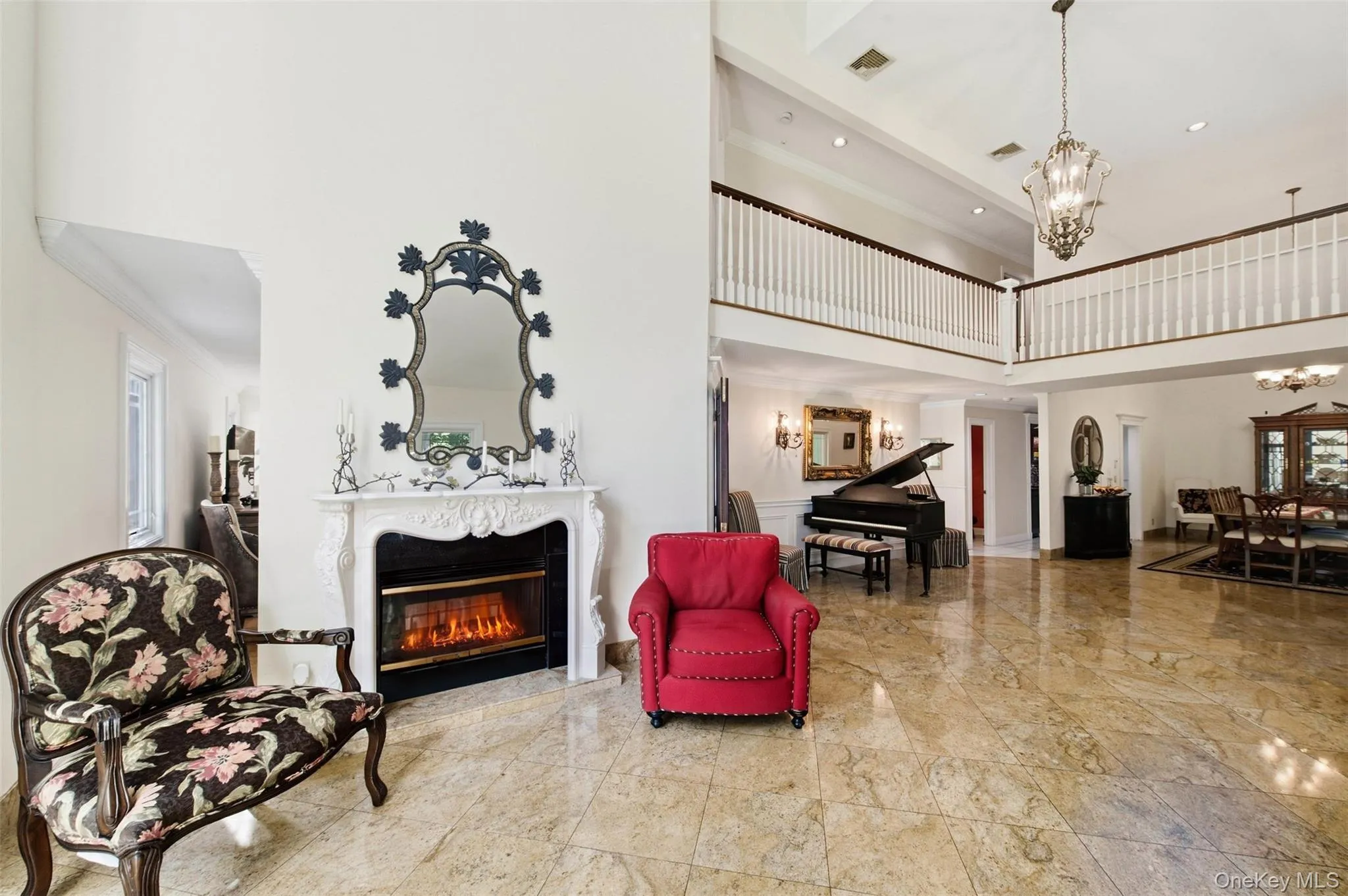 Dual fireplace Dual fireplace
