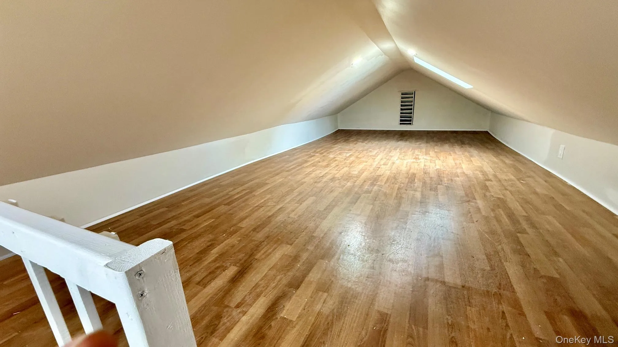 10327 219th Street, New York, NY, 3 Bedrooms Bedrooms, 8 Rooms Rooms,1 BathroomBathrooms,Residential,For Rent,219th,0,1058472 10327 219th Street, New York, NY, 3 Bedrooms Bedrooms, 8 Rooms Rooms,1 BathroomBathrooms,Residential,For Rent,219th,0,1058472