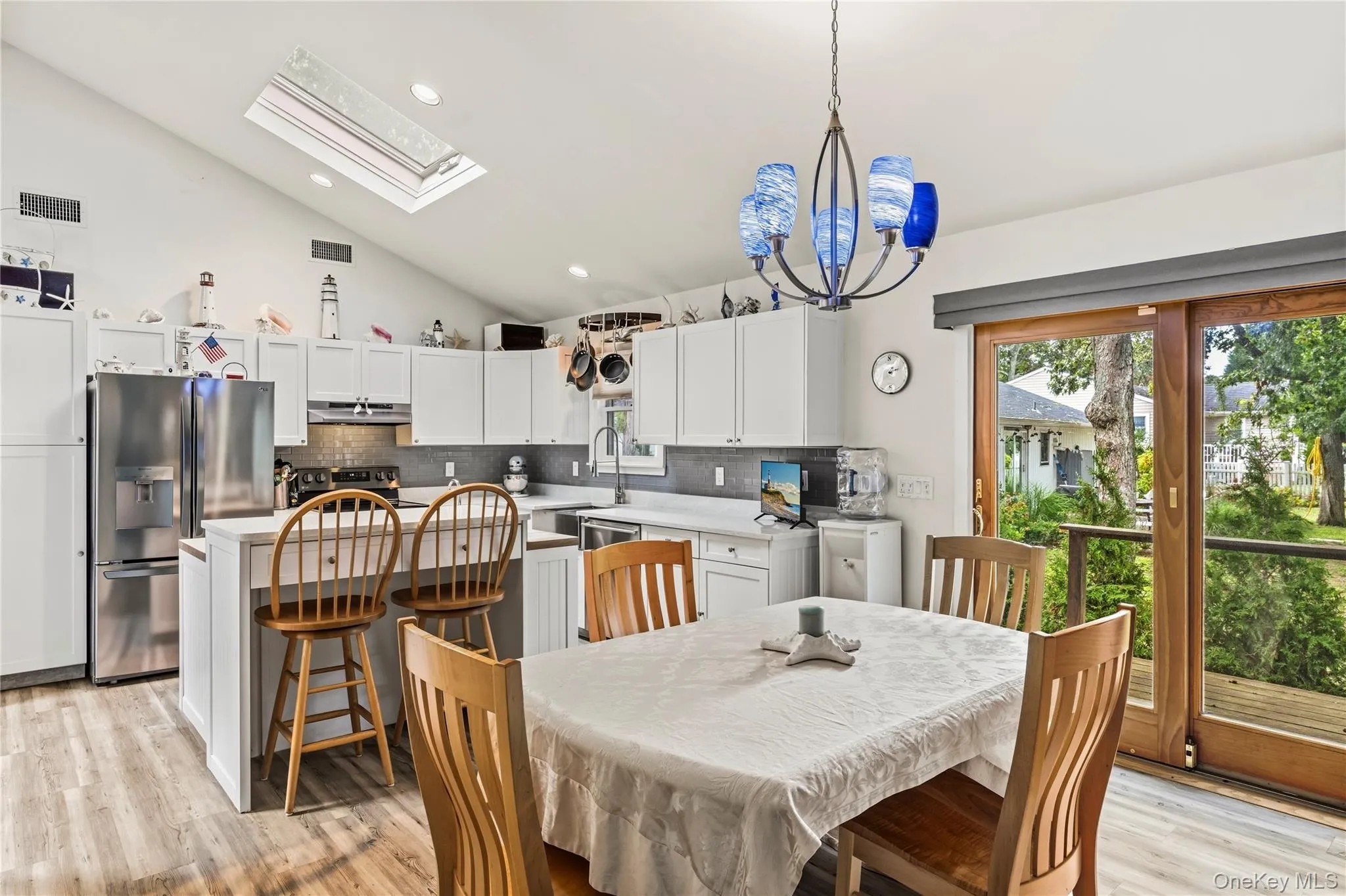 67 Wakeman Road, Southampton, NY, 3 Bedrooms Bedrooms, 8 Rooms Rooms,2 BathroomsBathrooms,Residential,For Rent,Wakeman,0,1058476 67 Wakeman Road, Southampton, NY, 3 Bedrooms Bedrooms, 8 Rooms Rooms,2 BathroomsBathrooms,Residential,For Rent,Wakeman,0,1058476