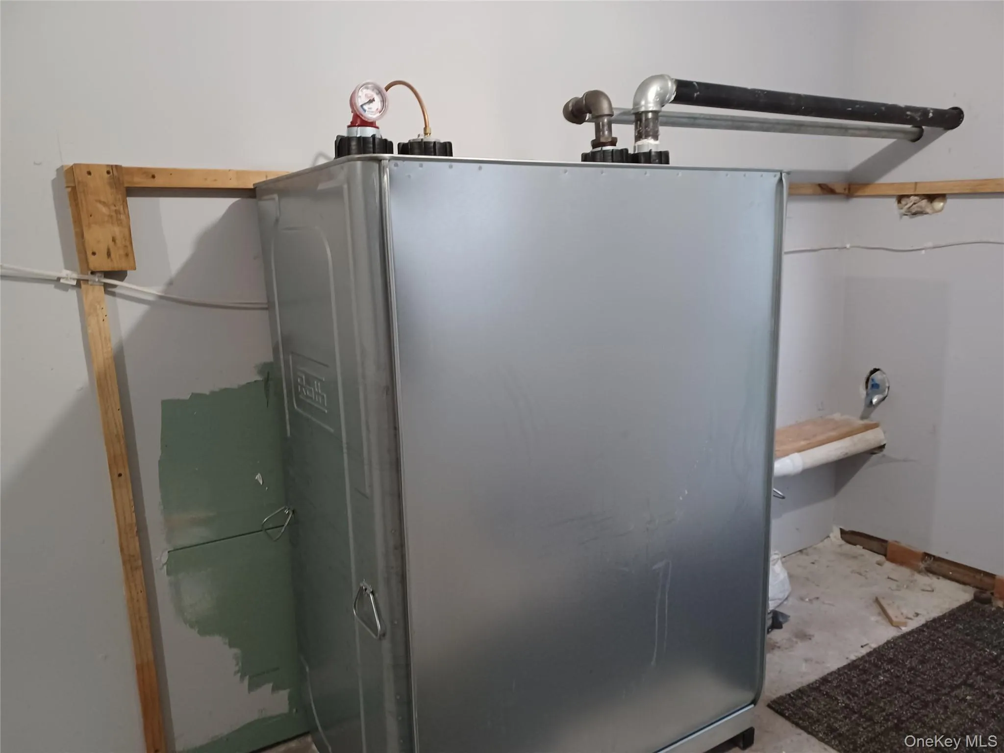 104 Moriches Drive, Brookhaven, NY, 2 Bedrooms Bedrooms, 5 Rooms Rooms,1 BathroomBathrooms,Residential,For Rent,Moriches,0,1058477 104 Moriches Drive, Brookhaven, NY, 2 Bedrooms Bedrooms, 5 Rooms Rooms,1 BathroomBathrooms,Residential,For Rent,Moriches,0,1058477