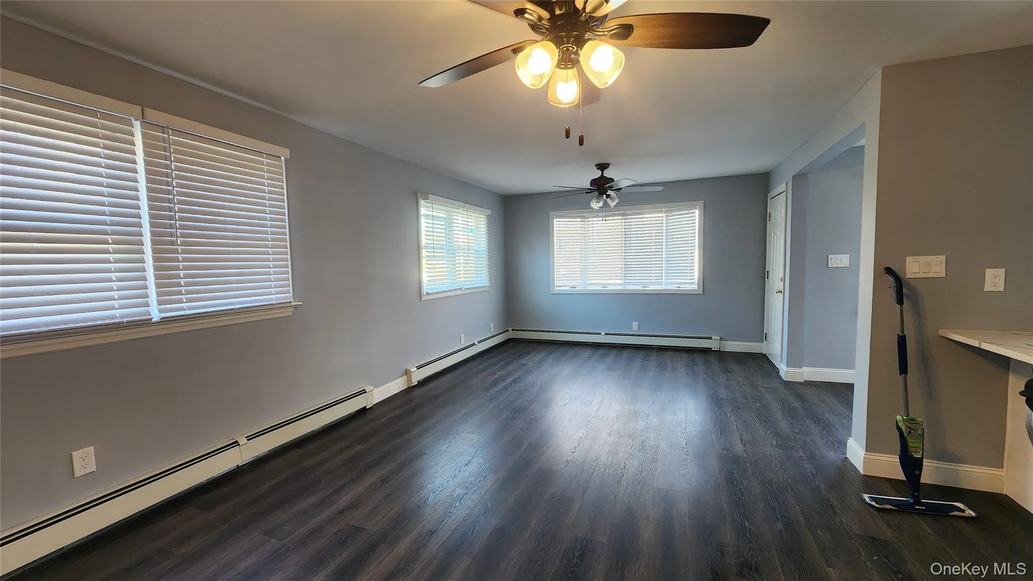 104 Moriches Drive, Brookhaven, NY, 2 Bedrooms Bedrooms, 5 Rooms Rooms,1 BathroomBathrooms,Residential,For Rent,Moriches,0,1058477 104 Moriches Drive, Brookhaven, NY, 2 Bedrooms Bedrooms, 5 Rooms Rooms,1 BathroomBathrooms,Residential,For Rent,Moriches,0,1058477