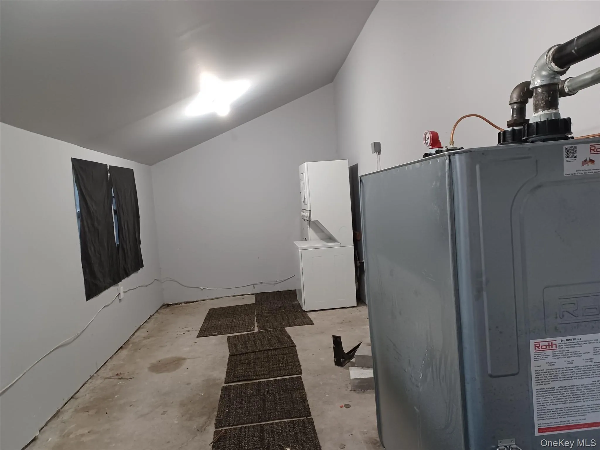 104 Moriches Drive, Brookhaven, NY, 2 Bedrooms Bedrooms, 5 Rooms Rooms,1 BathroomBathrooms,Residential,For Rent,Moriches,0,1058477 104 Moriches Drive, Brookhaven, NY, 2 Bedrooms Bedrooms, 5 Rooms Rooms,1 BathroomBathrooms,Residential,For Rent,Moriches,0,1058477