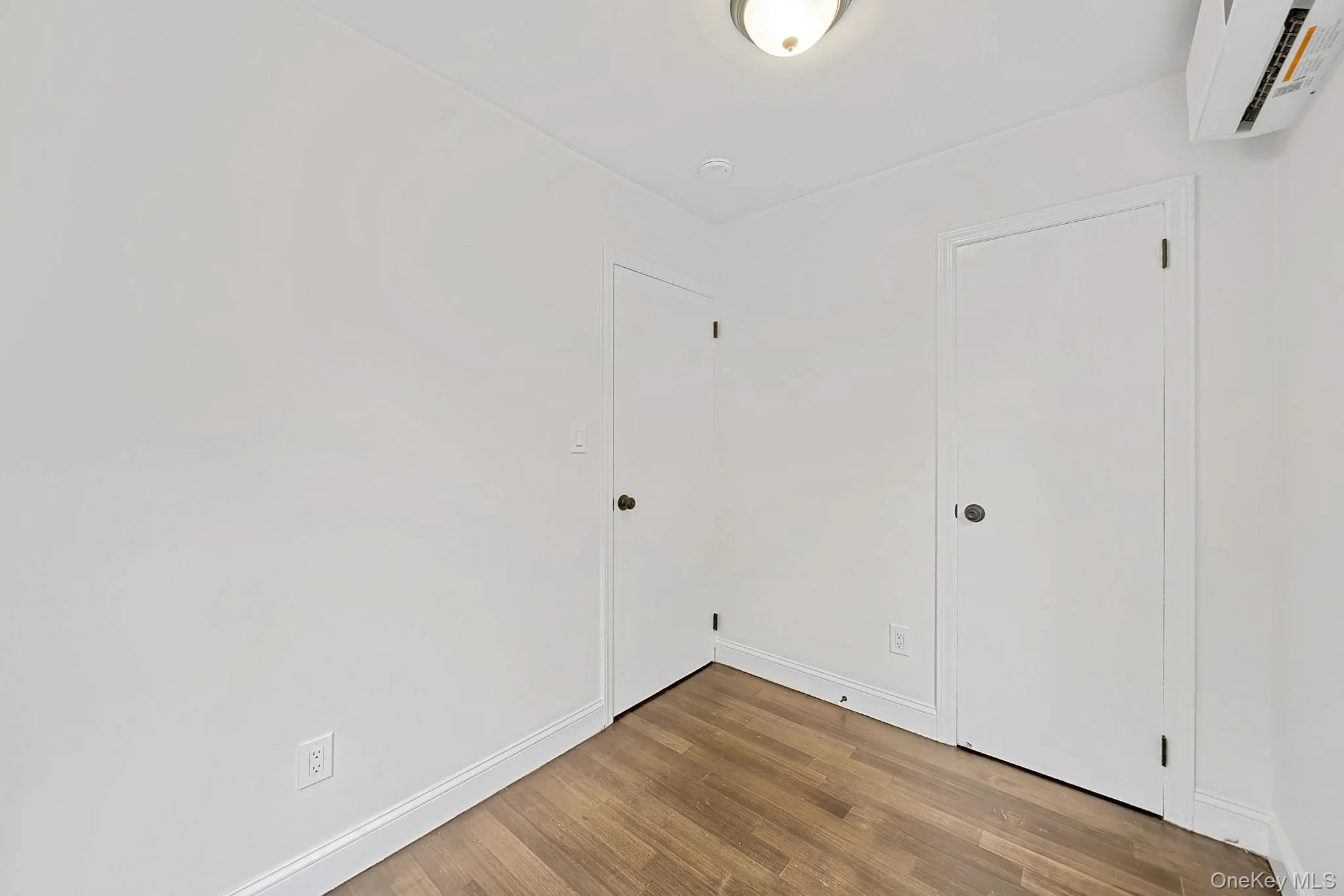 29 Overhill Road, Brookhaven, NY, 2 Bedrooms Bedrooms, 4 Rooms Rooms,1 BathroomBathrooms,Residential,For Rent,Overhill,0,1058479 29 Overhill Road, Brookhaven, NY, 2 Bedrooms Bedrooms, 4 Rooms Rooms,1 BathroomBathrooms,Residential,For Rent,Overhill,0,1058479