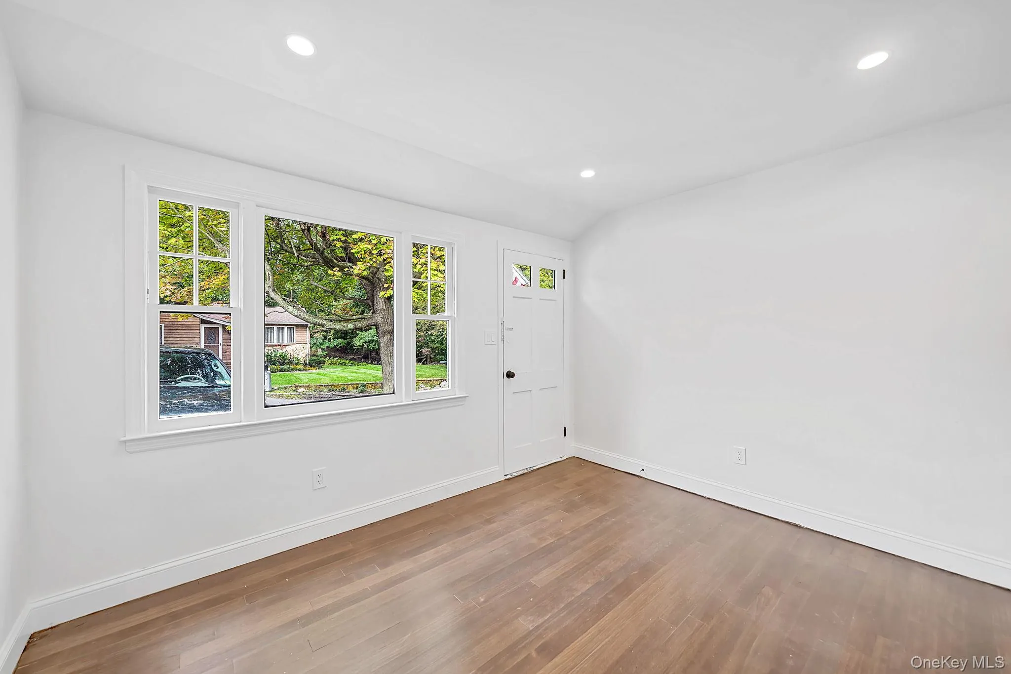 29 Overhill Road, Brookhaven, NY, 2 Bedrooms Bedrooms, 4 Rooms Rooms,1 BathroomBathrooms,Residential,For Rent,Overhill,0,1058479 29 Overhill Road, Brookhaven, NY, 2 Bedrooms Bedrooms, 4 Rooms Rooms,1 BathroomBathrooms,Residential,For Rent,Overhill,0,1058479