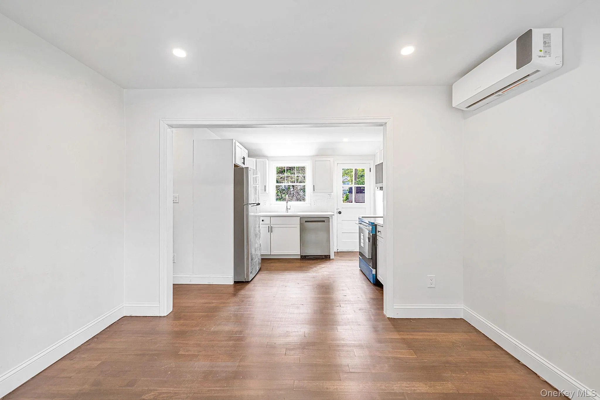 29 Overhill Road, Brookhaven, NY, 2 Bedrooms Bedrooms, 4 Rooms Rooms,1 BathroomBathrooms,Residential,For Rent,Overhill,0,1058479 29 Overhill Road, Brookhaven, NY, 2 Bedrooms Bedrooms, 4 Rooms Rooms,1 BathroomBathrooms,Residential,For Rent,Overhill,0,1058479