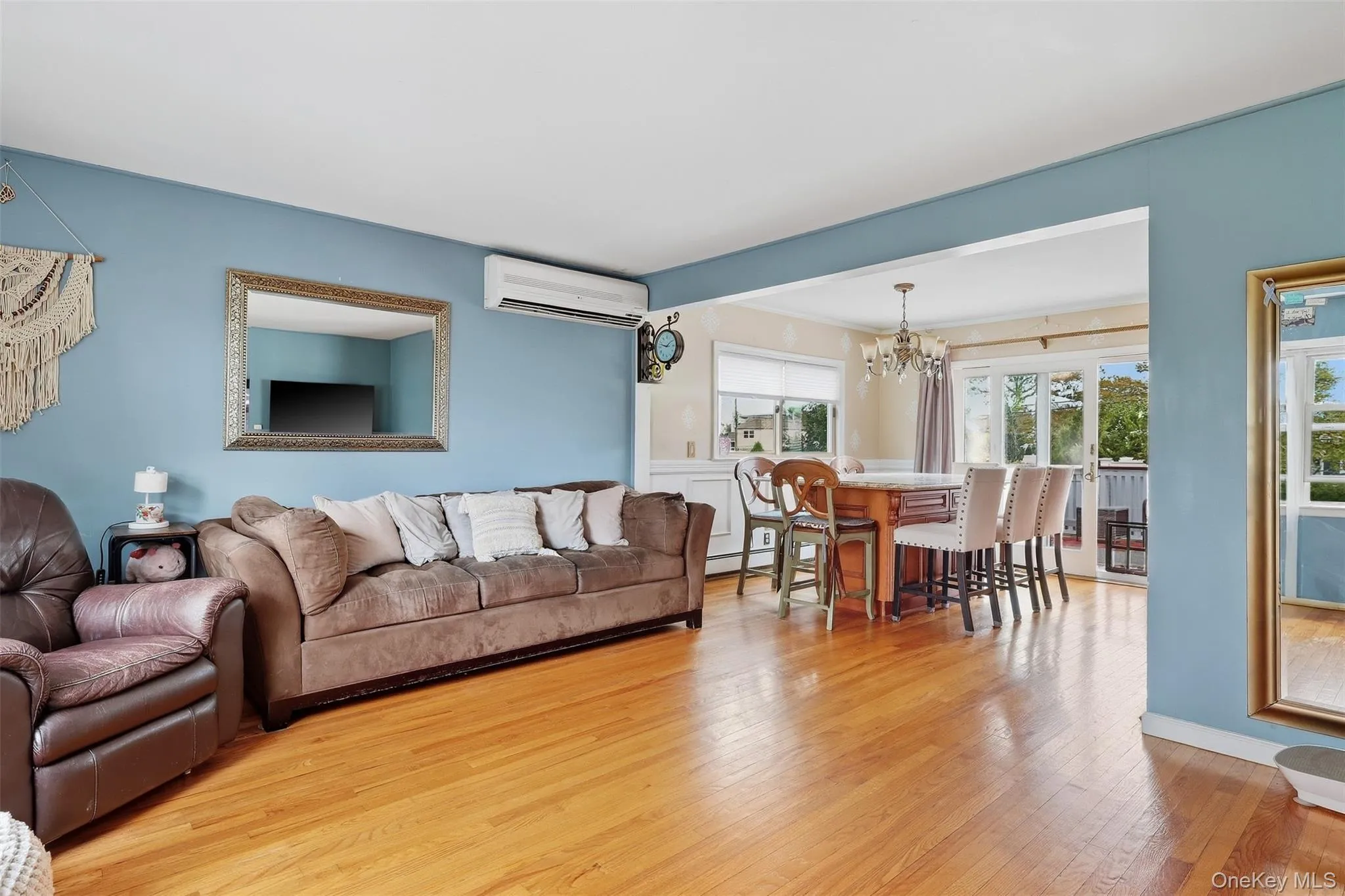 208 Island Parkway, Hempstead, NY, 3 Bedrooms Bedrooms, 9 Rooms Rooms,1 BathroomBathrooms,Residential,For Rent,Island,0,1058481 208 Island Parkway, Hempstead, NY, 3 Bedrooms Bedrooms, 9 Rooms Rooms,1 BathroomBathrooms,Residential,For Rent,Island,0,1058481