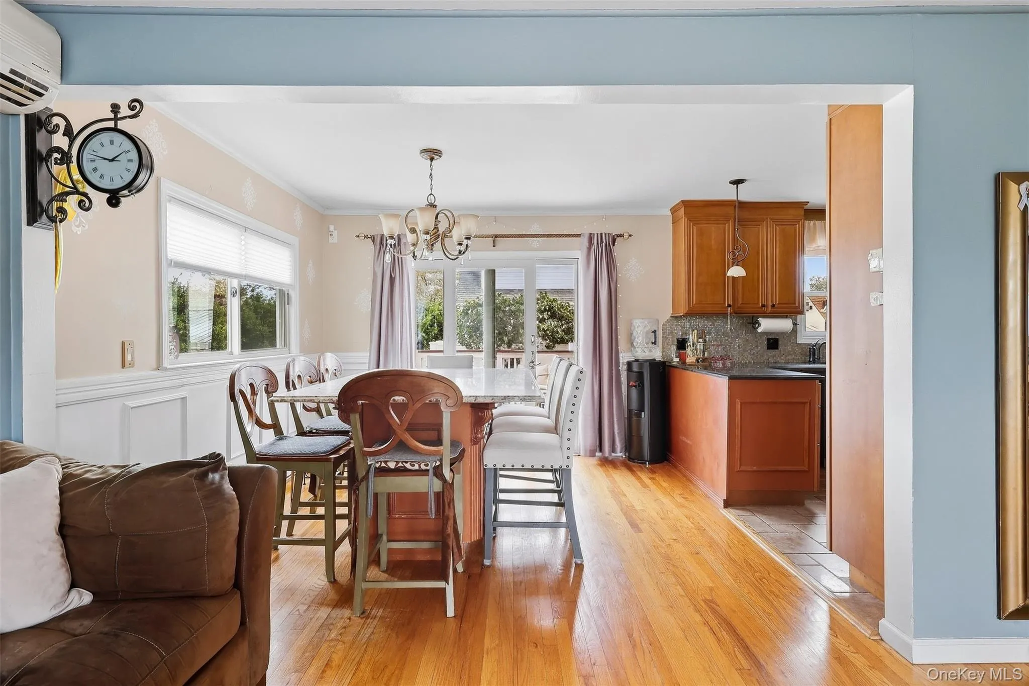 208 Island Parkway, Hempstead, NY, 3 Bedrooms Bedrooms, 9 Rooms Rooms,1 BathroomBathrooms,Residential,For Rent,Island,0,1058481 208 Island Parkway, Hempstead, NY, 3 Bedrooms Bedrooms, 9 Rooms Rooms,1 BathroomBathrooms,Residential,For Rent,Island,0,1058481