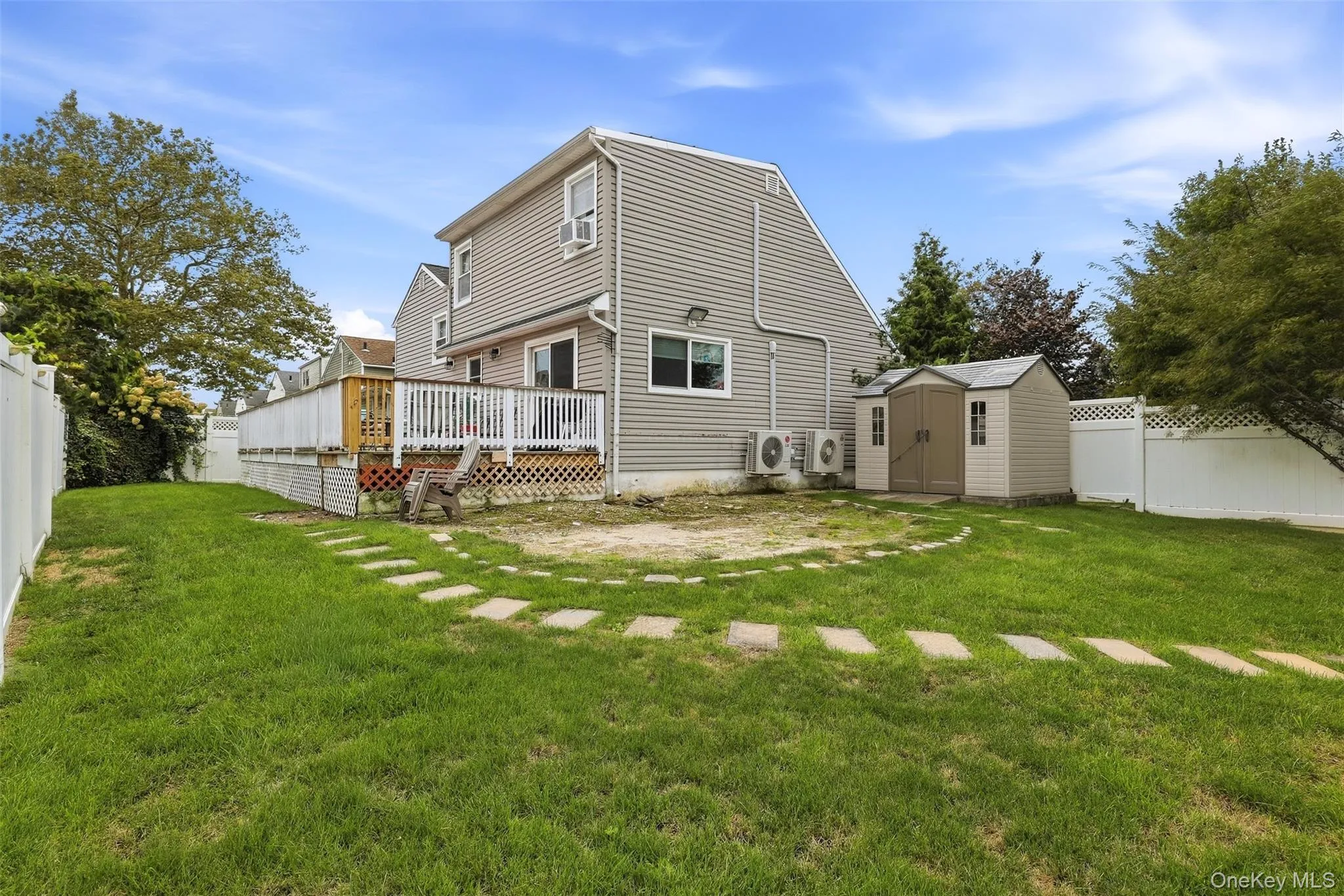 208 Island Parkway, Hempstead, NY, 3 Bedrooms Bedrooms, 9 Rooms Rooms,1 BathroomBathrooms,Residential,For Rent,Island,0,1058481 208 Island Parkway, Hempstead, NY, 3 Bedrooms Bedrooms, 9 Rooms Rooms,1 BathroomBathrooms,Residential,For Rent,Island,0,1058481