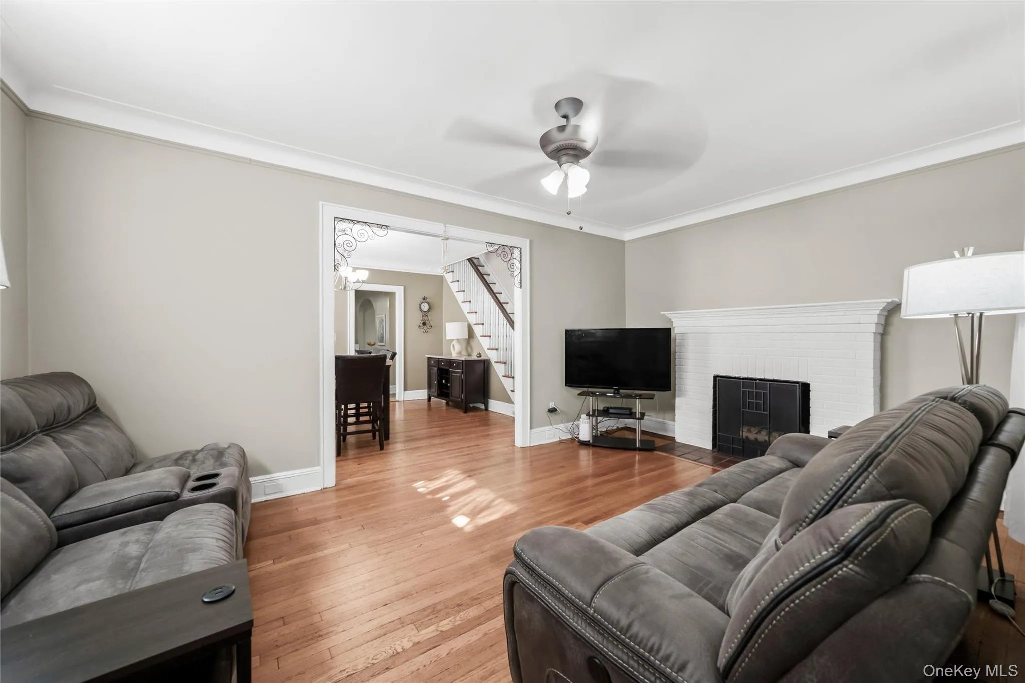 45-20 156th Street, New York, NY, 3 Bedrooms Bedrooms, 10 Rooms Rooms,1 BathroomBathrooms,Residential,For Rent,156th,0,1058485 45-20 156th Street, New York, NY, 3 Bedrooms Bedrooms, 10 Rooms Rooms,1 BathroomBathrooms,Residential,For Rent,156th,0,1058485